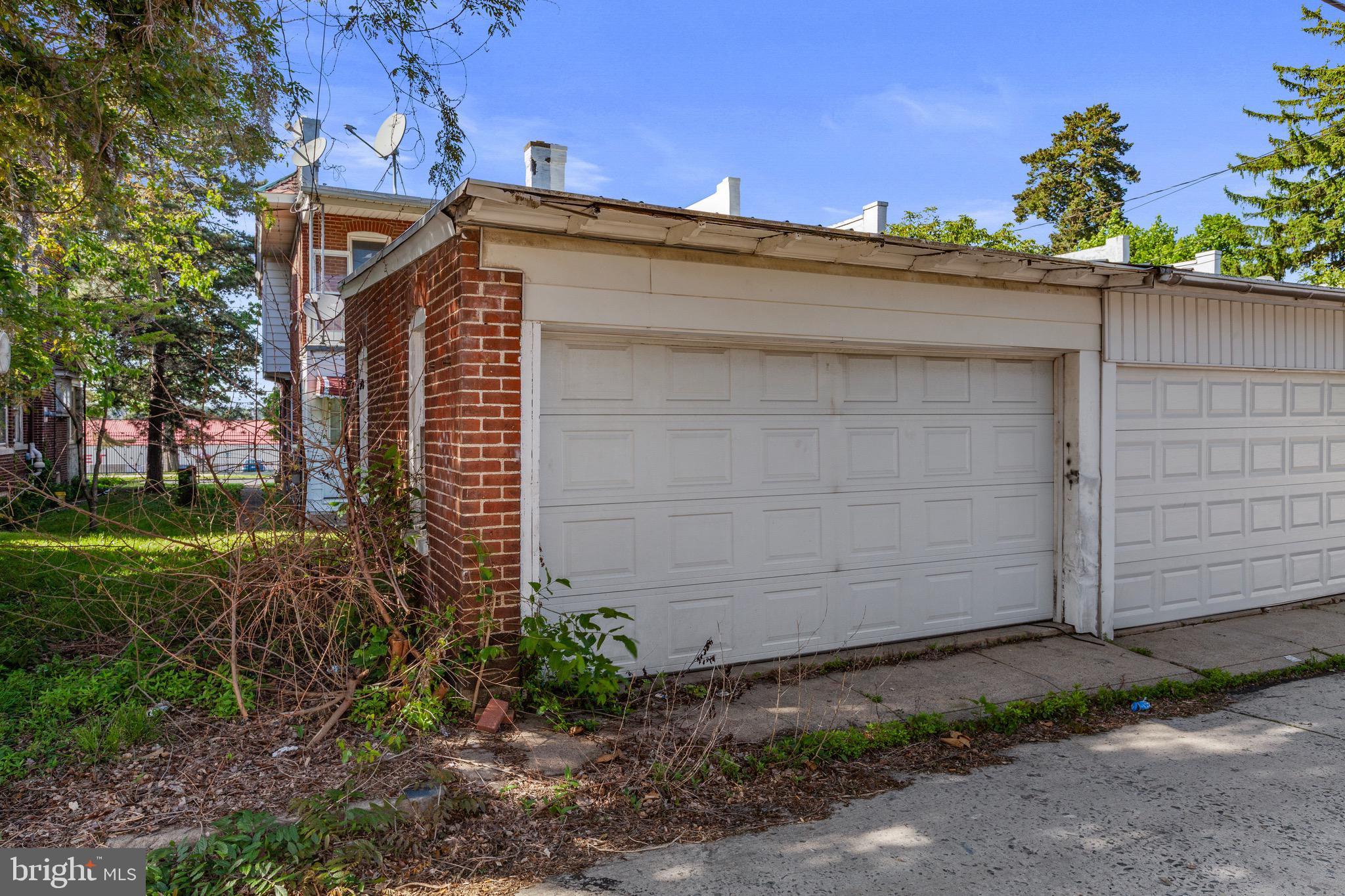 ALLENTOWN - Residential