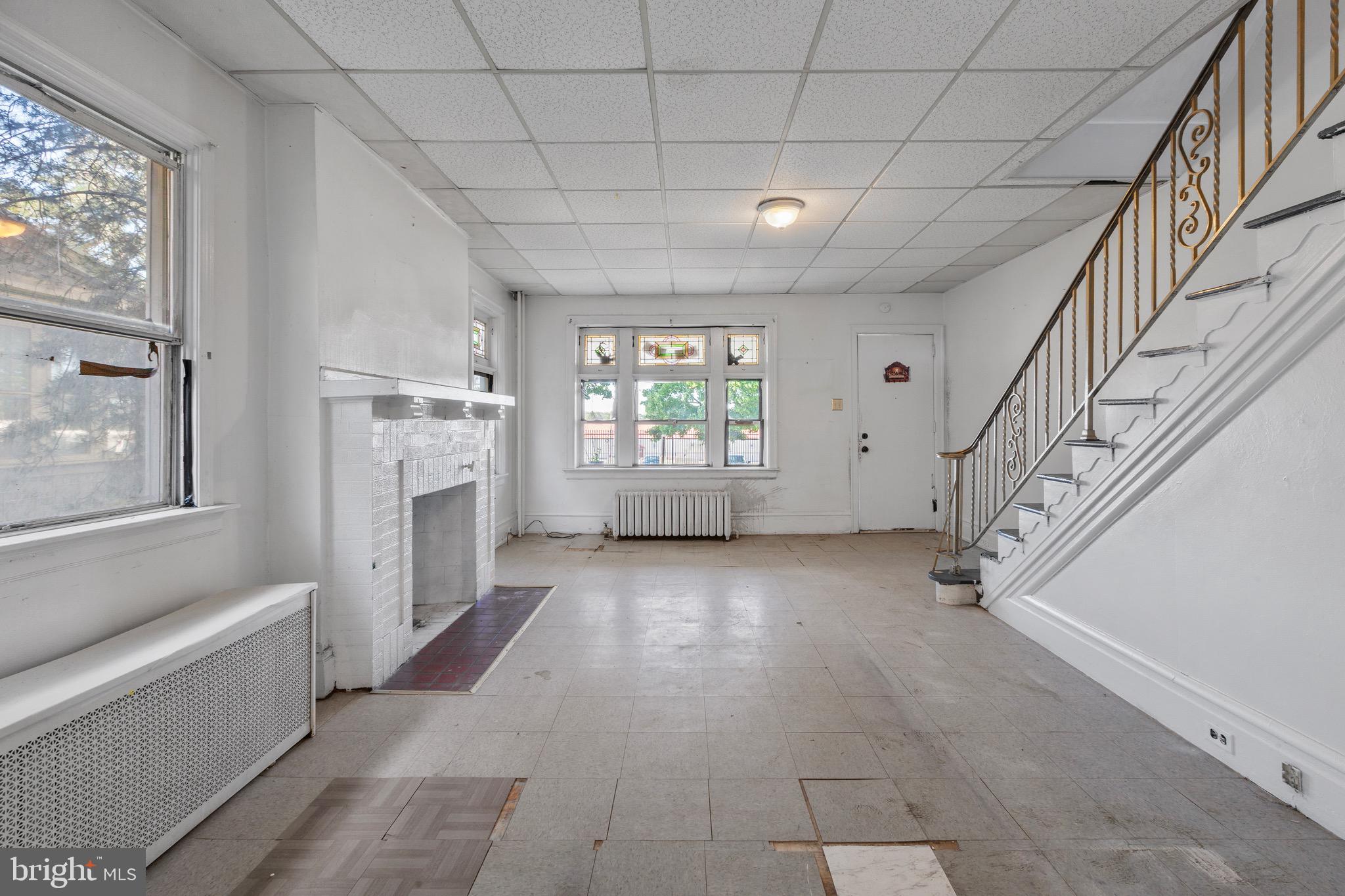 ALLENTOWN - Residential