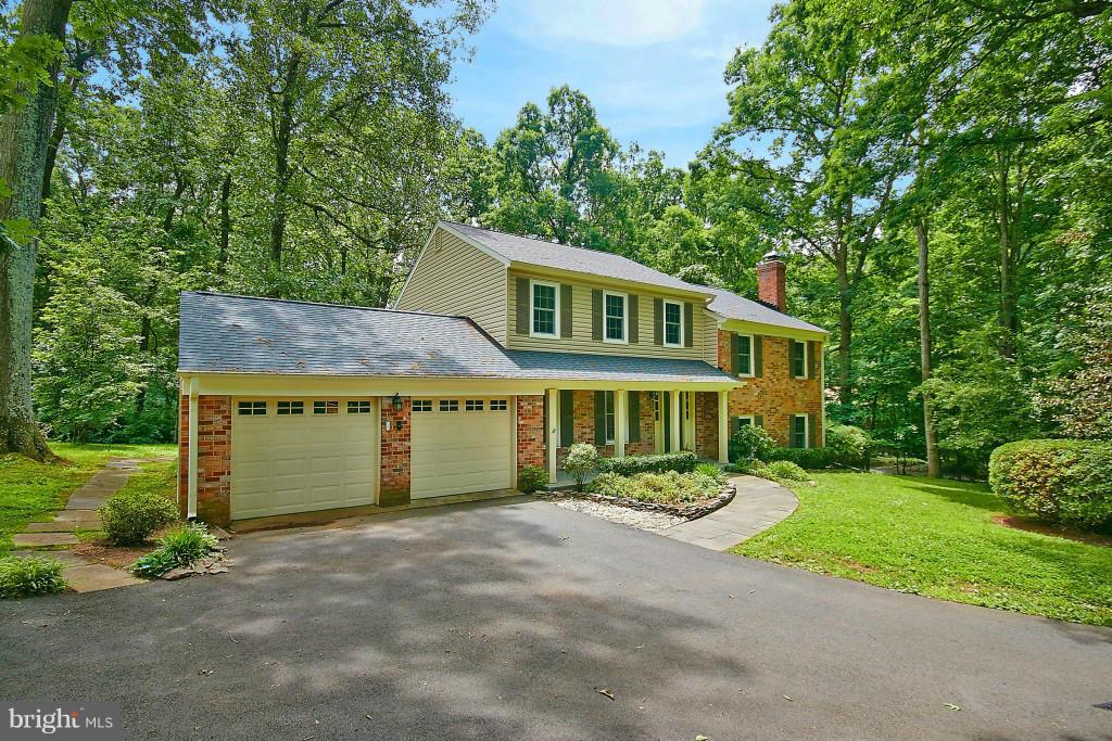 FOXVALE - Residential