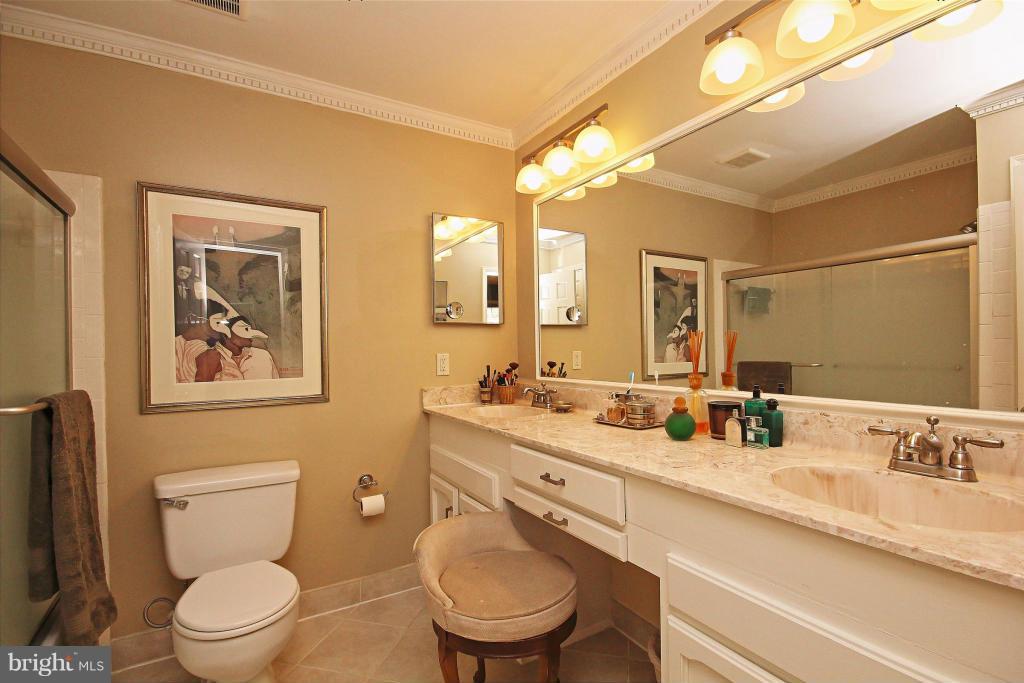 FOXVALE - Residential