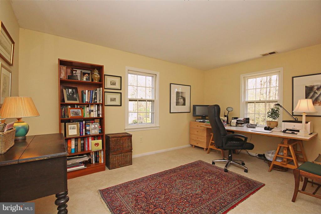 FOXVALE - Residential