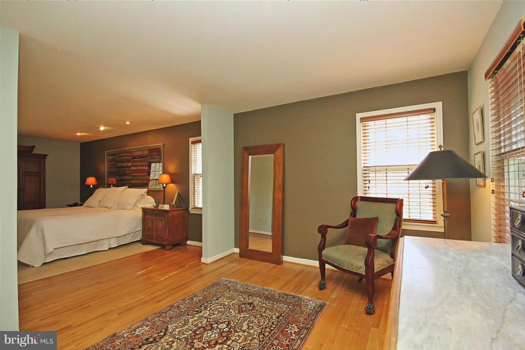 FOXVALE - Residential