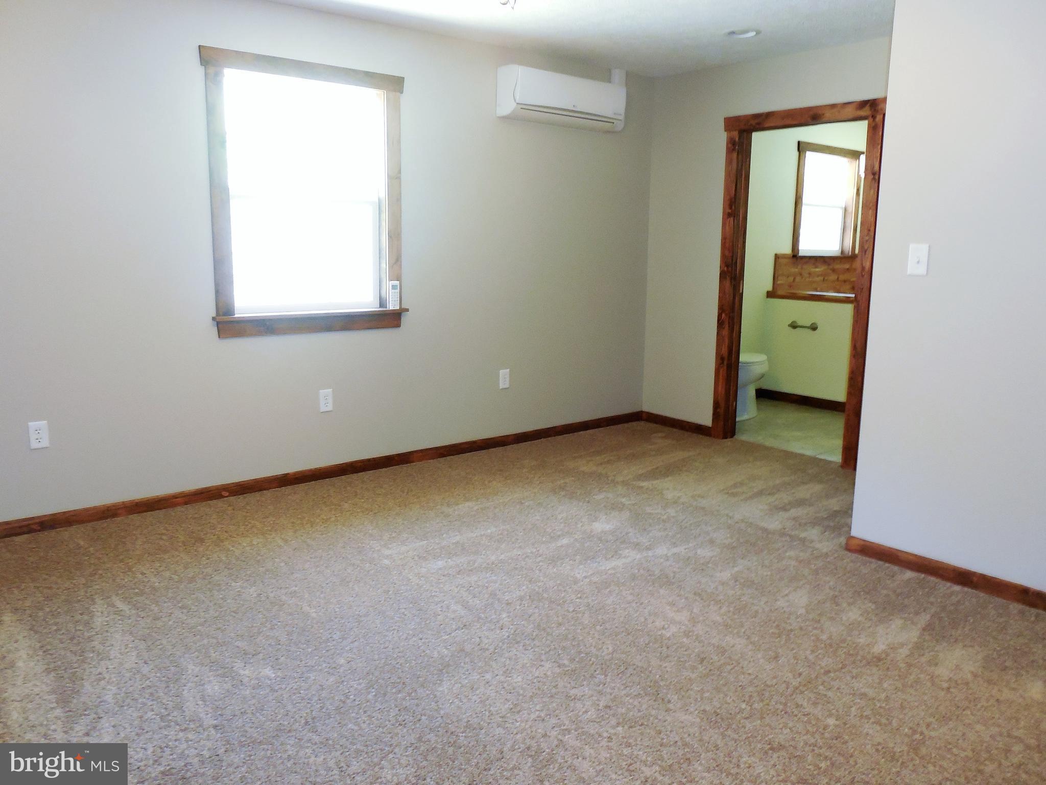 BLUFFS ON THE POTOMAC - Residential