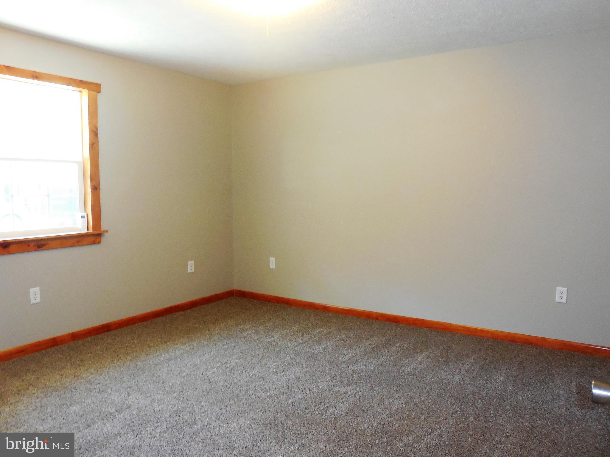 BLUFFS ON THE POTOMAC - Residential