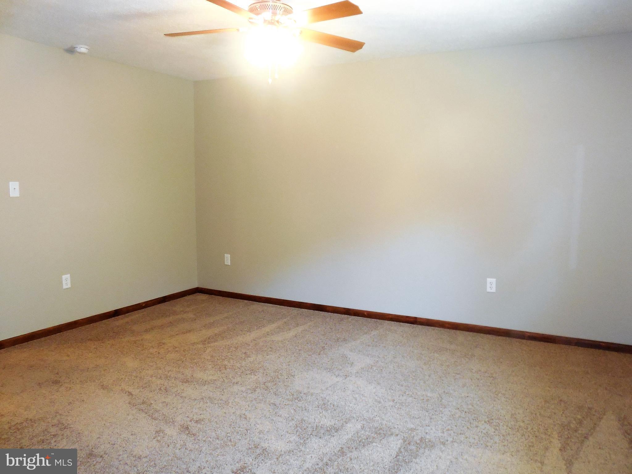 BLUFFS ON THE POTOMAC - Residential