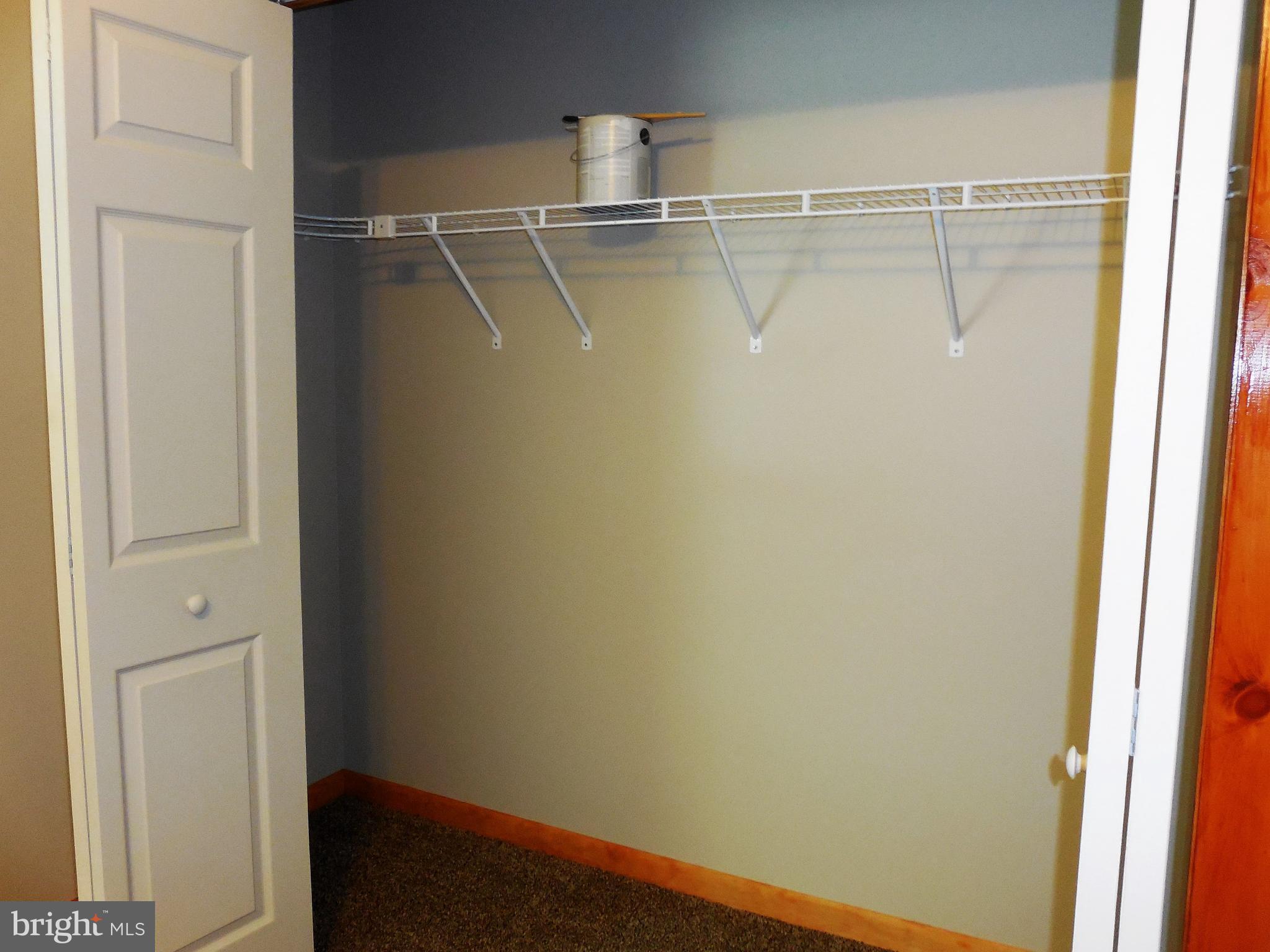 BLUFFS ON THE POTOMAC - Residential