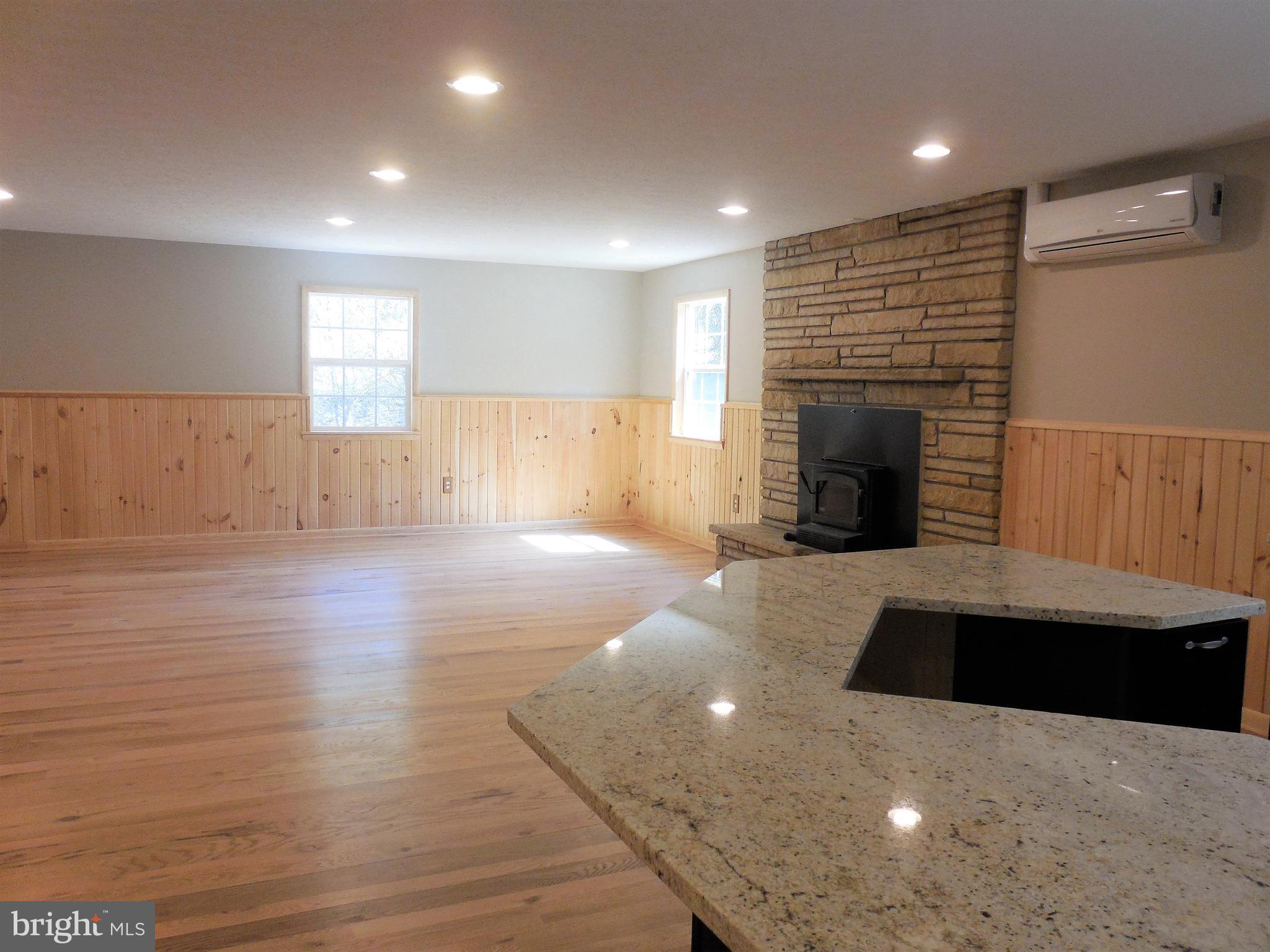 BLUFFS ON THE POTOMAC - Residential