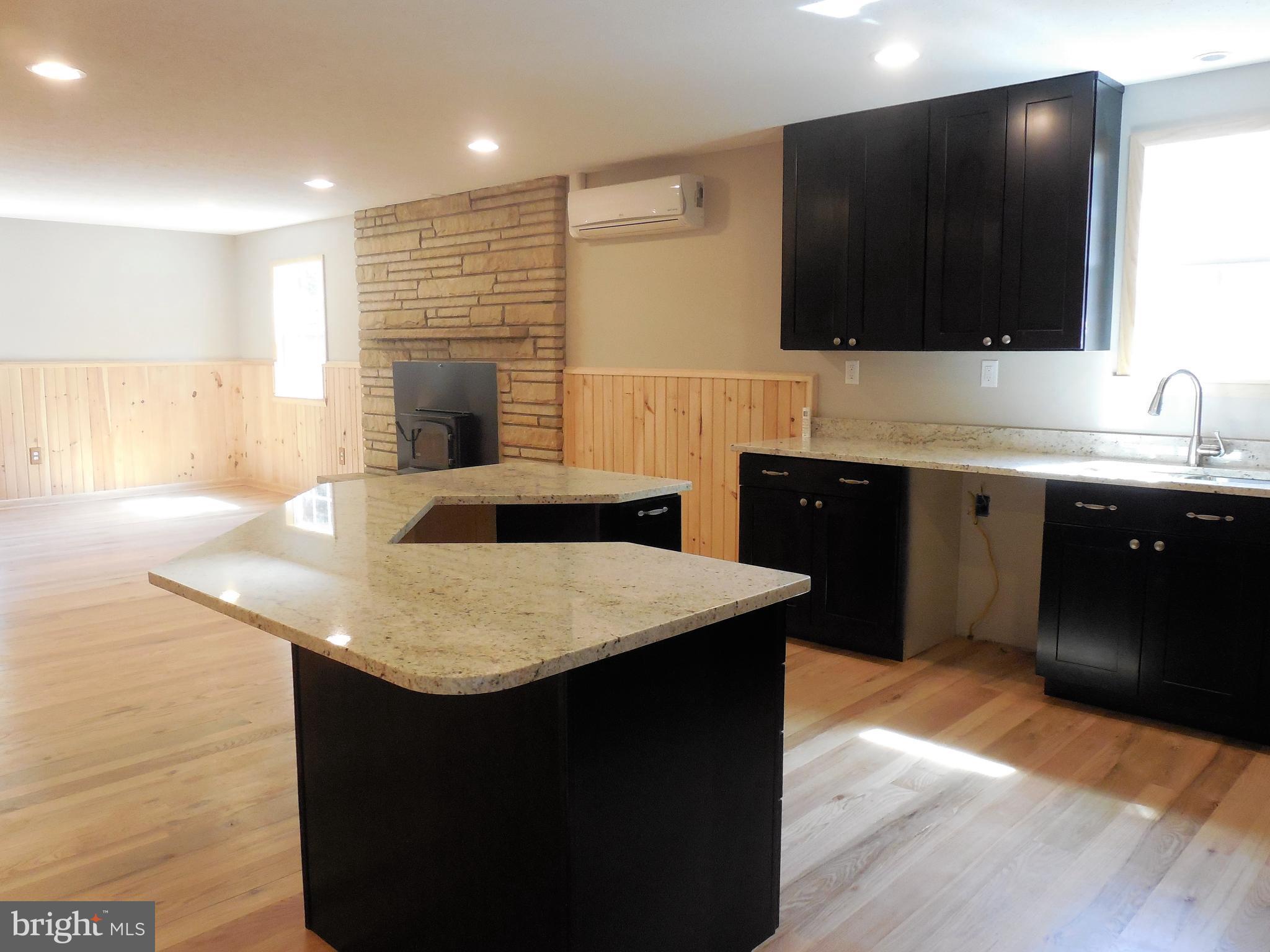 BLUFFS ON THE POTOMAC - Residential