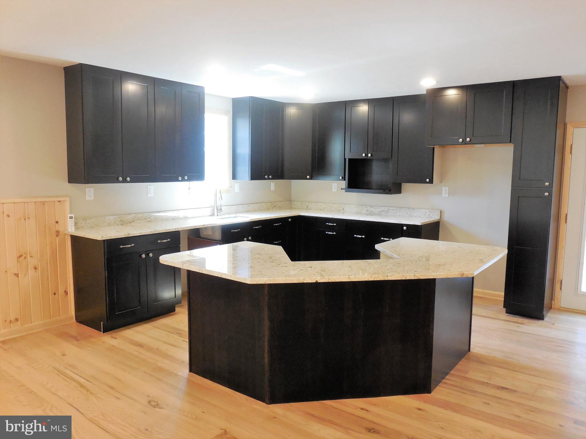 BLUFFS ON THE POTOMAC - Residential