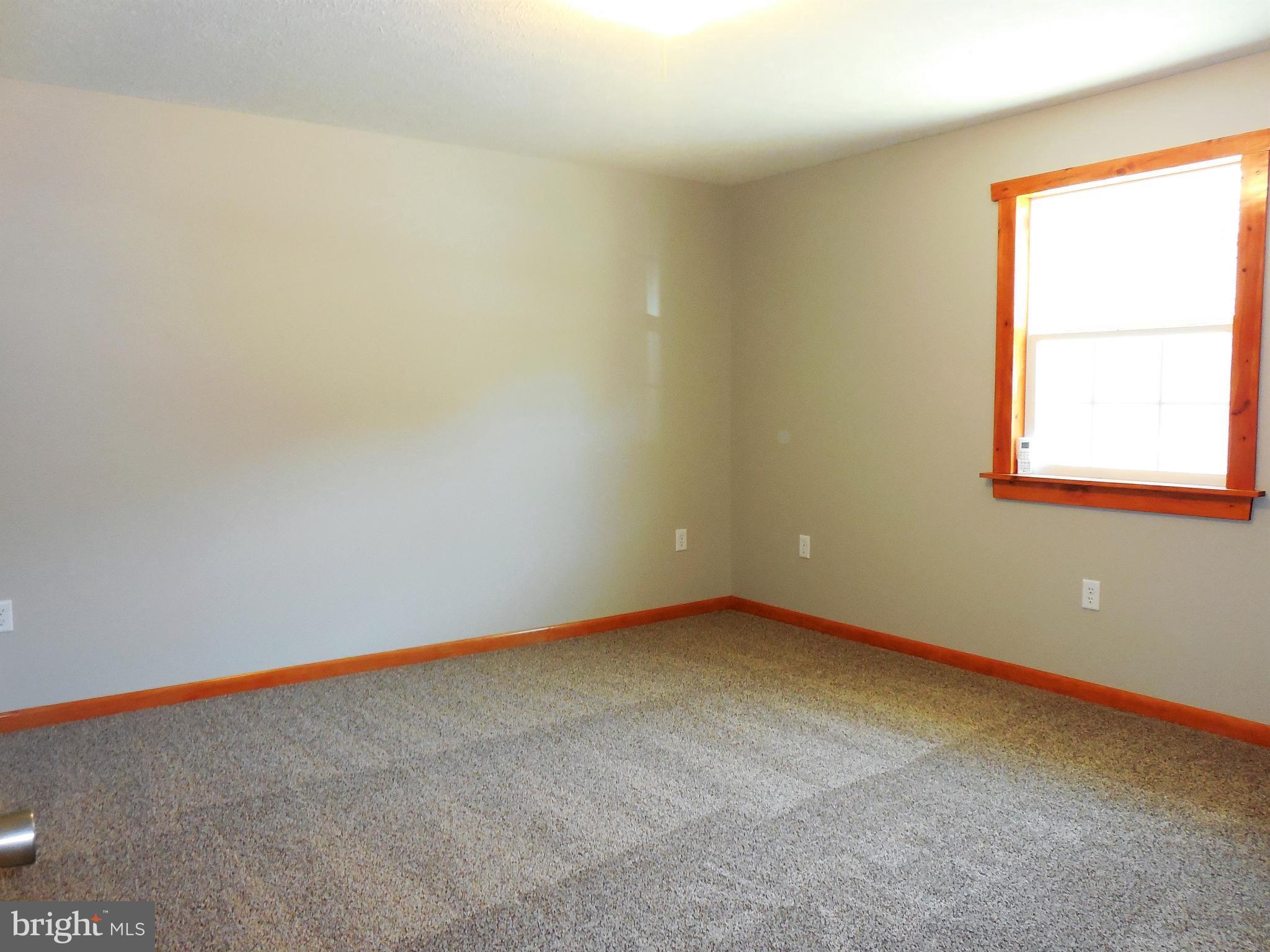 BLUFFS ON THE POTOMAC - Residential