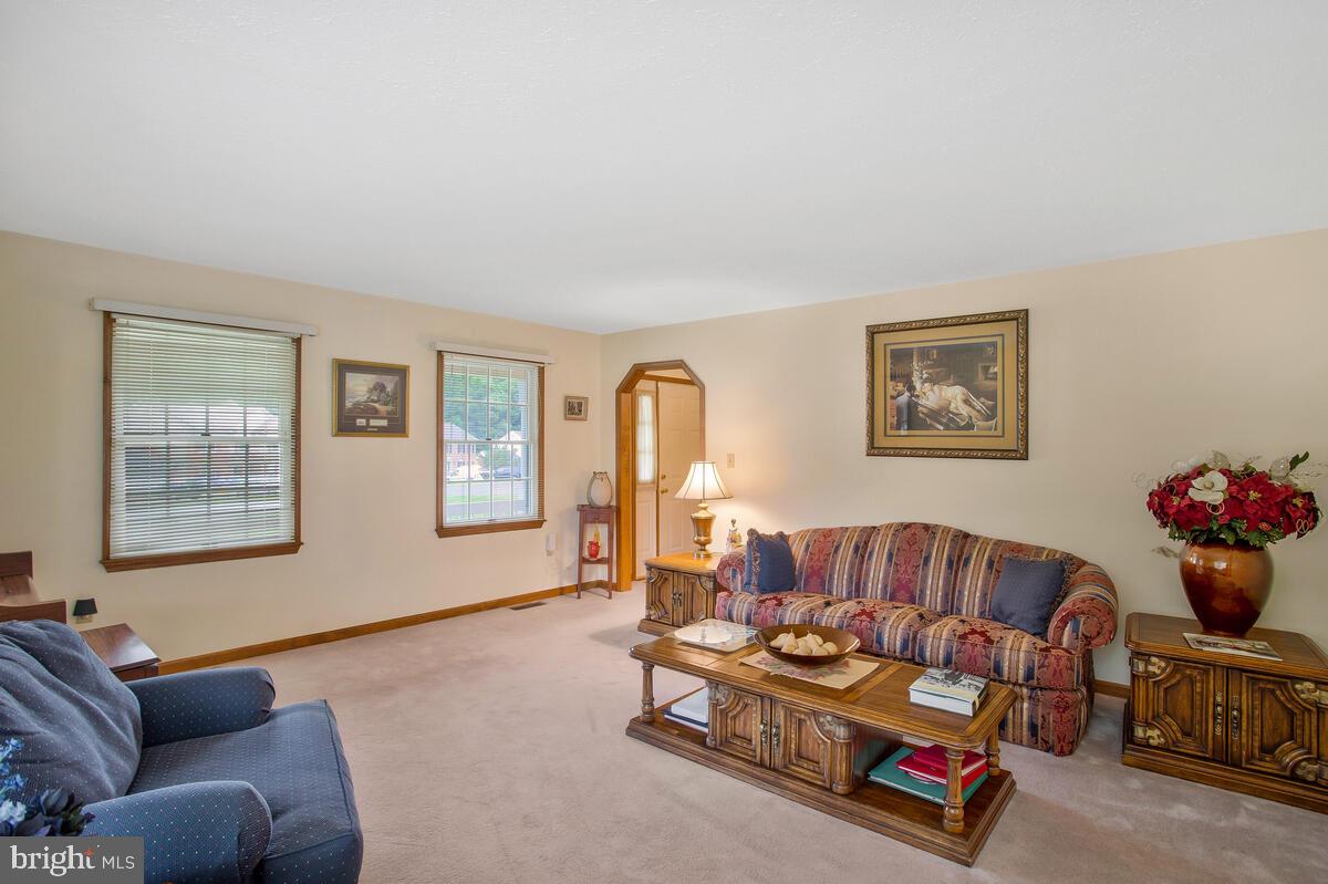 BERRY HILL MANOR - Residential