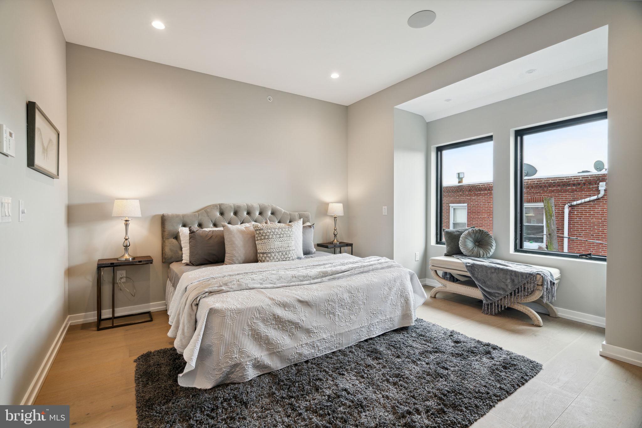 GRADUATE HOSPITAL - Residential