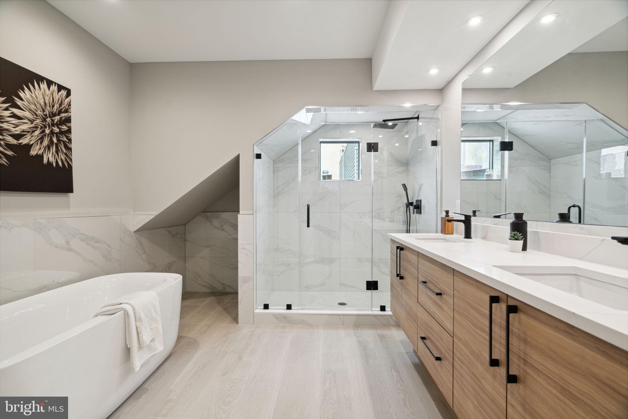 GRADUATE HOSPITAL - Residential