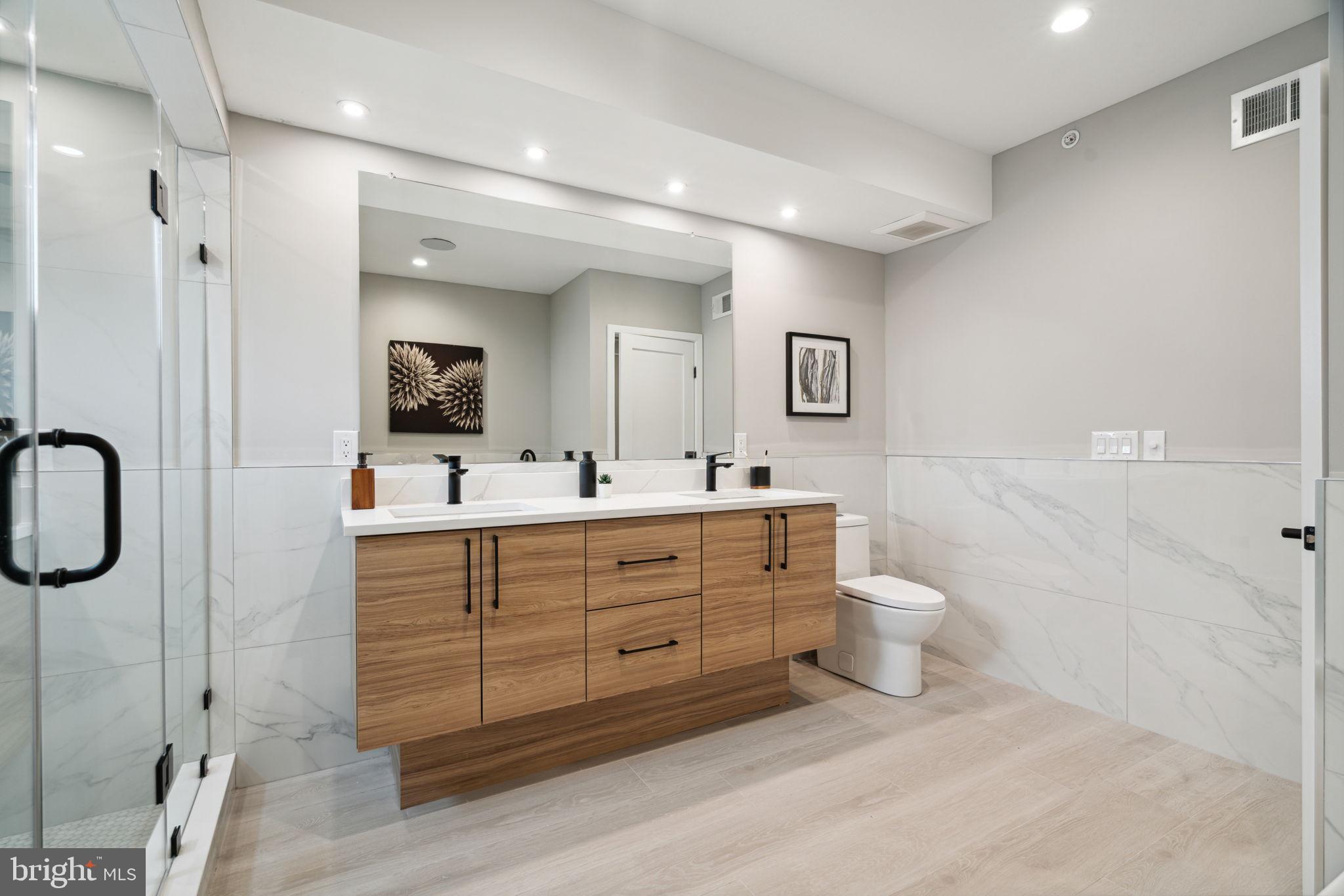 GRADUATE HOSPITAL - Residential