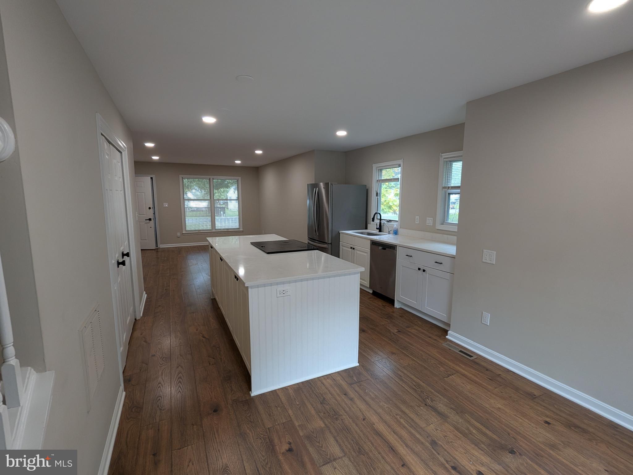 HARBOR VIEW - Residential Lease