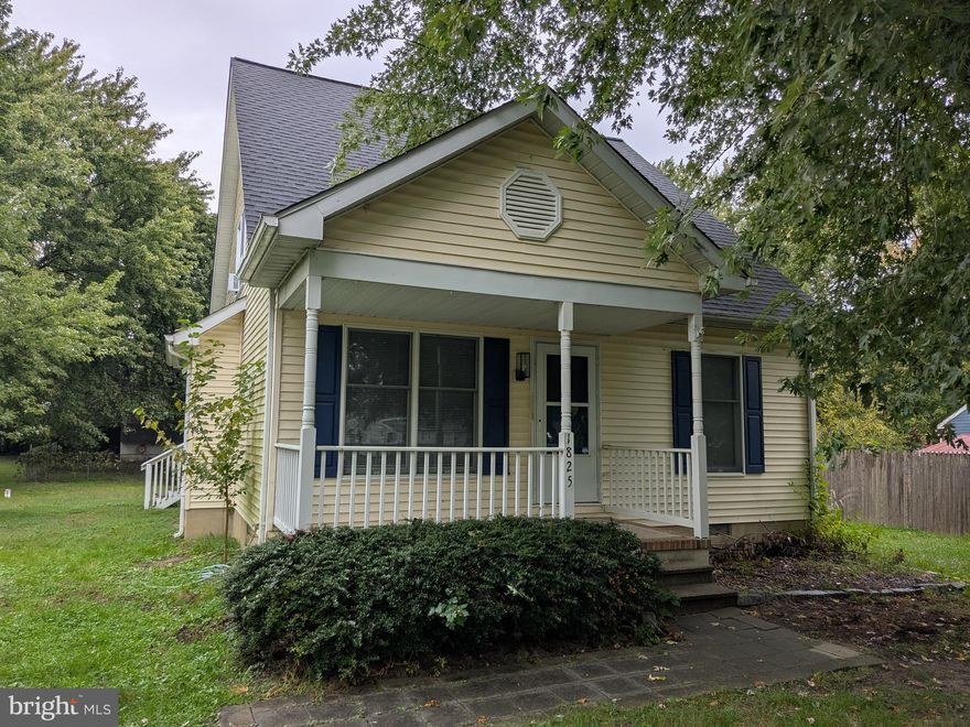 Welcome home to this beautifully renovated 3-bedroom, 2-bath single-family residence in the serene Harbor View community. Boasting approximately 1,389 sq ft, this two-level gem features a top-to-bottom renovation, gleaming hardwood floors, and a bright, open eat-in kitchen with modern appliances. The oversized primary suite includes a private full bath and sitting area. Step out onto the adjoining deck off the kitchen to enjoy peaceful outdoor living and a spacious backyard. Located on a quiet street with extremely convenient access to Route 50, you’ll enjoy easy commutes to Annapolis, the Bay Bridge, and all the amenities Kent Island has to offer. Off-street parking. Available now. Don’t miss — schedule your showing today.