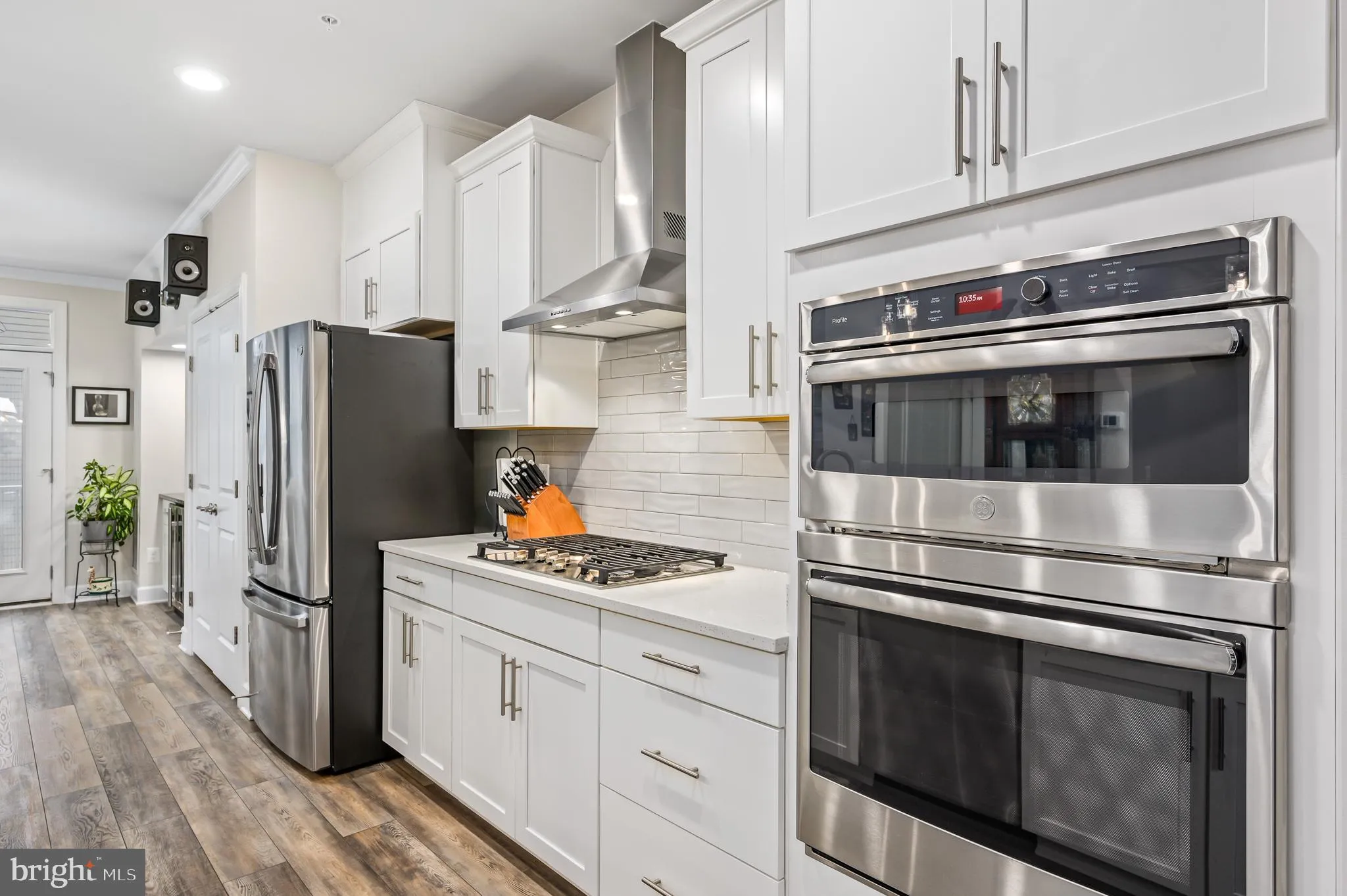 Sterling, Virginia 20166, United States, 3 Bedrooms Bedrooms, ,3 BathroomsBathrooms,Residential,Contingent,11120