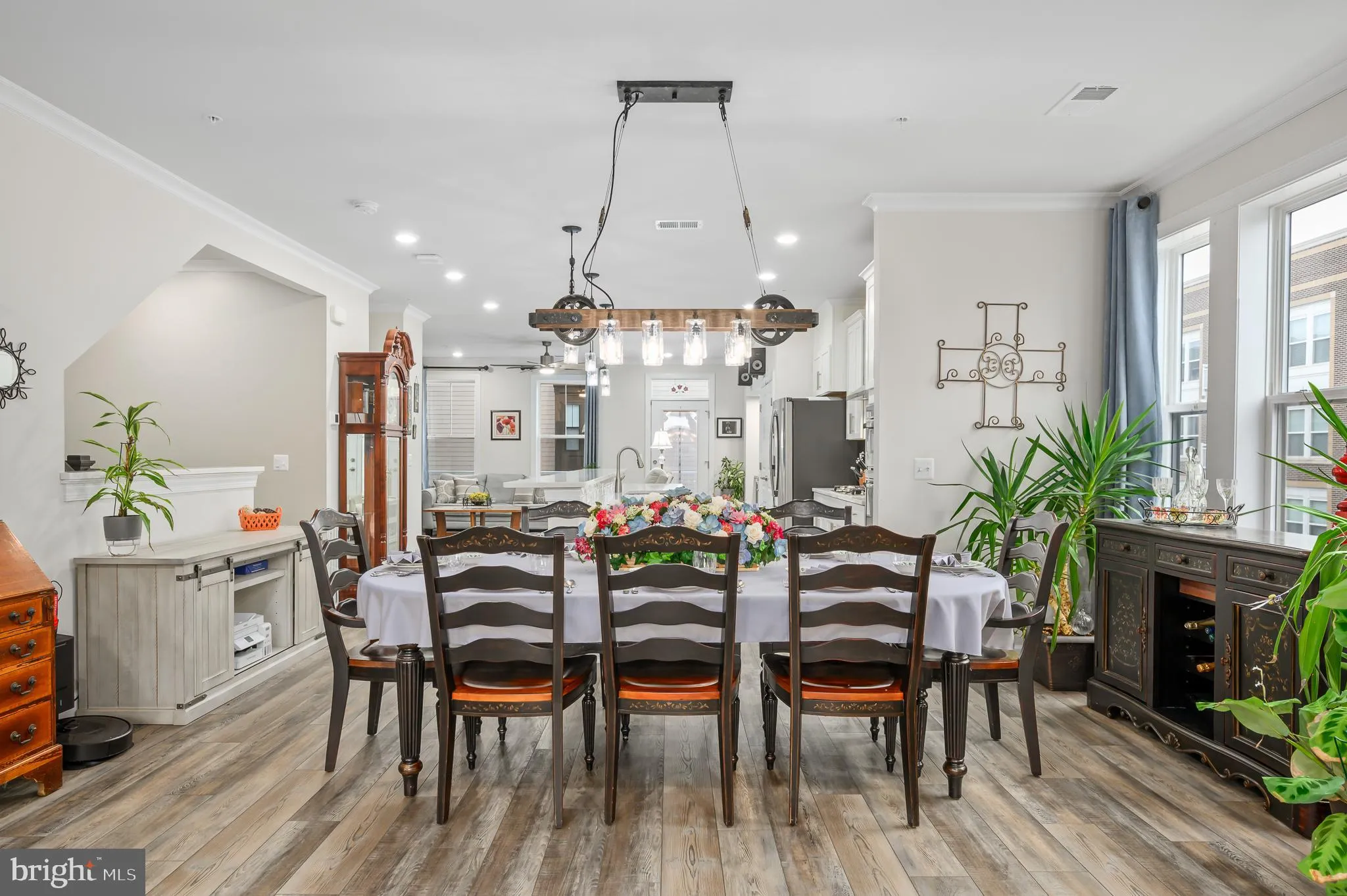 Sterling, Virginia 20166, United States, 3 Bedrooms Bedrooms, ,3 BathroomsBathrooms,Residential,Contingent,11120