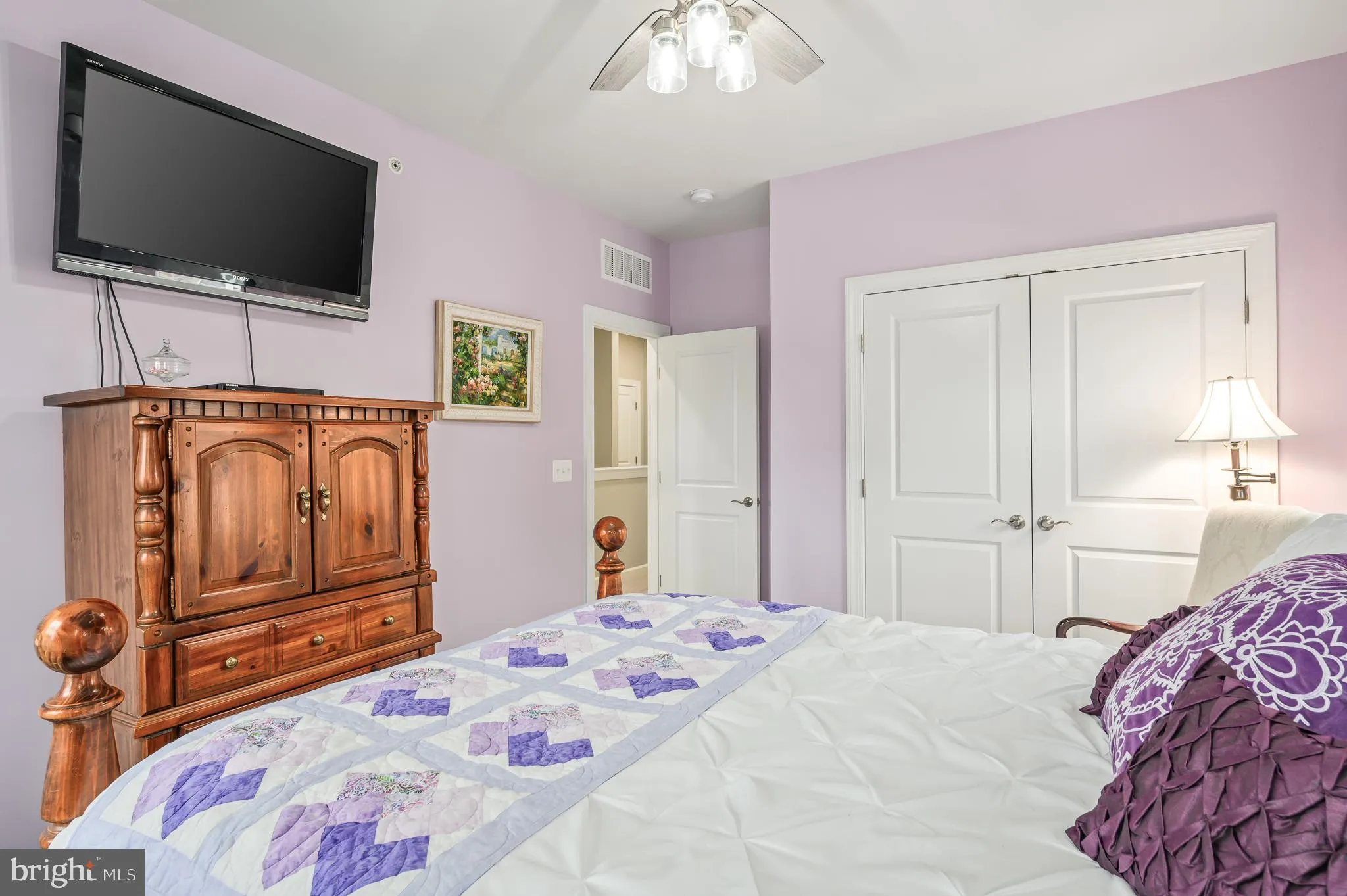 Sterling, Virginia 20166, United States, 3 Bedrooms Bedrooms, ,3 BathroomsBathrooms,Residential,Contingent,11120