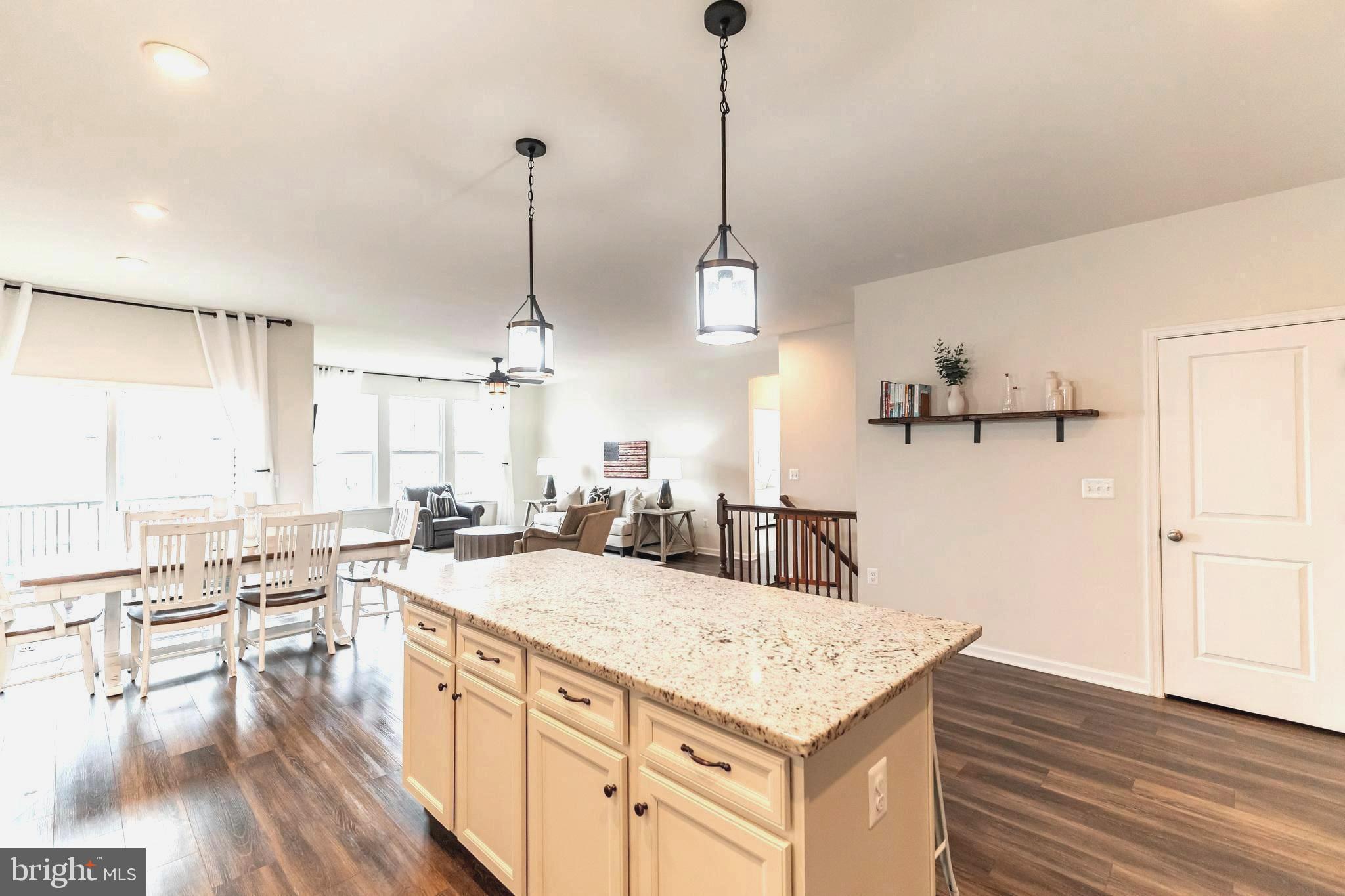 EMBREY MILL - Residential