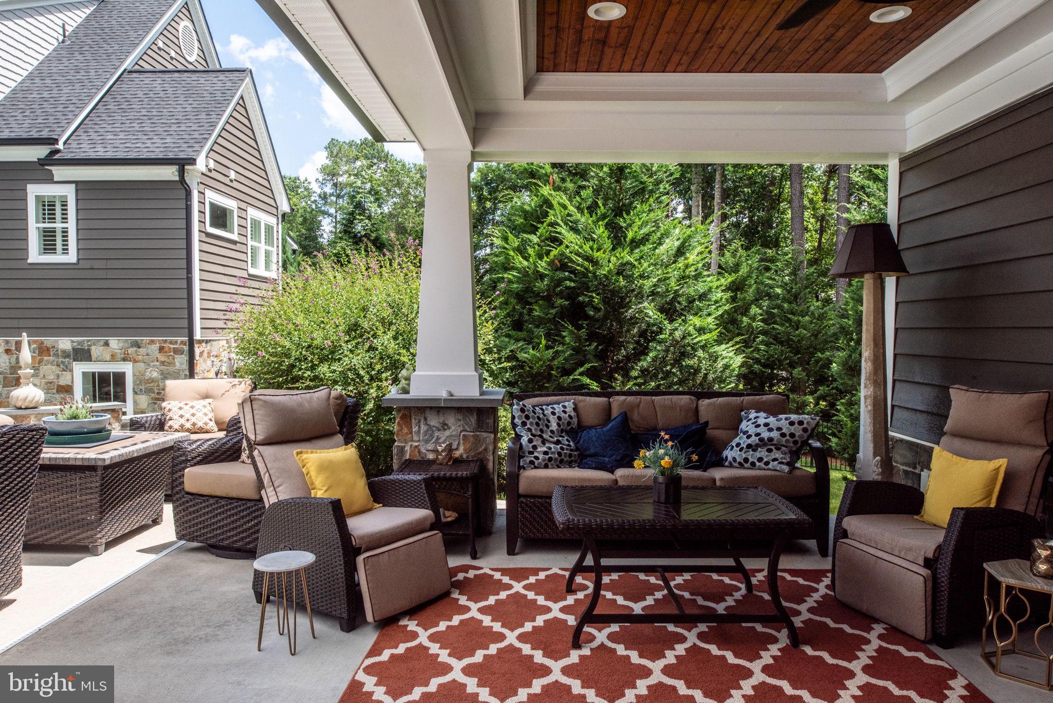 FAWN LAKE - Residential