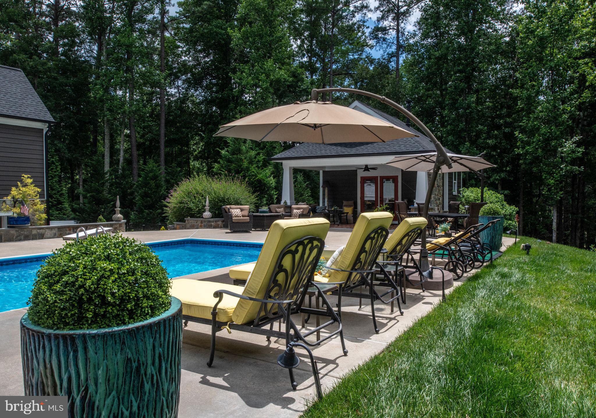 FAWN LAKE - Residential