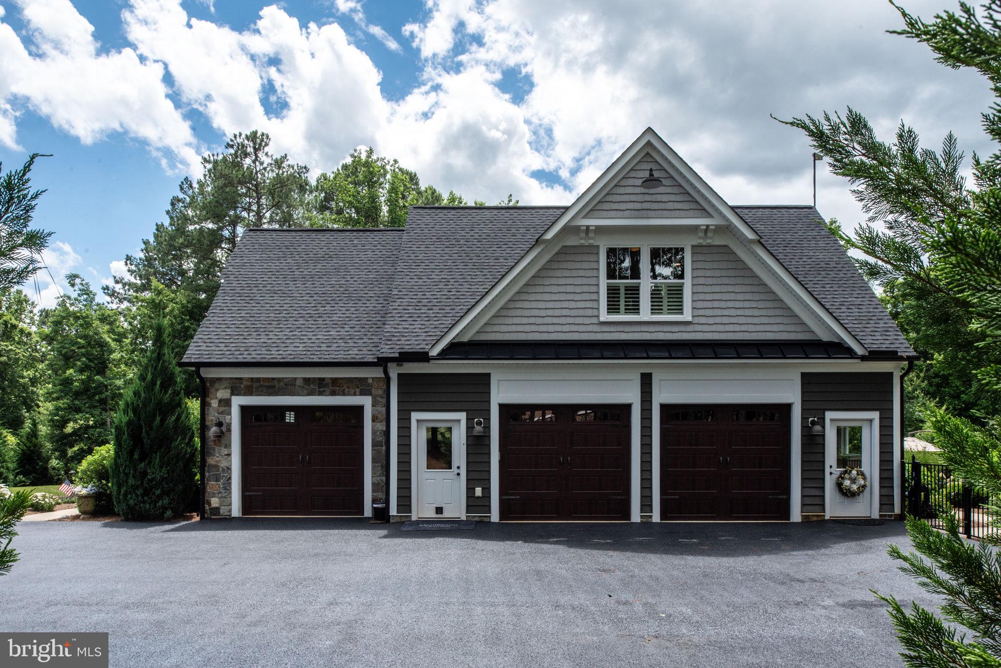 FAWN LAKE - Residential