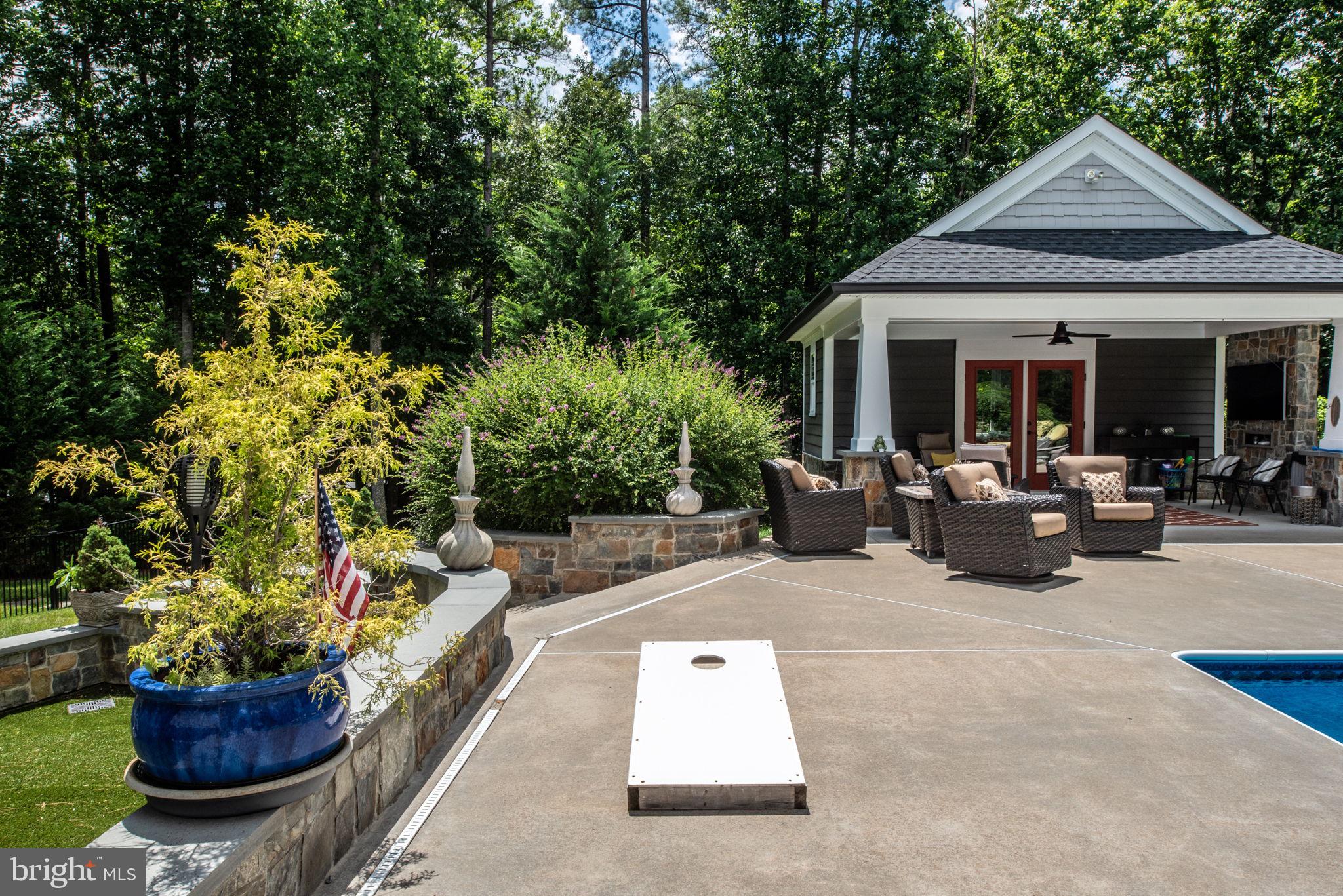 FAWN LAKE - Residential