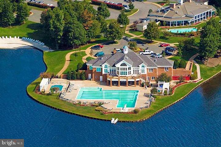 FAWN LAKE - Residential