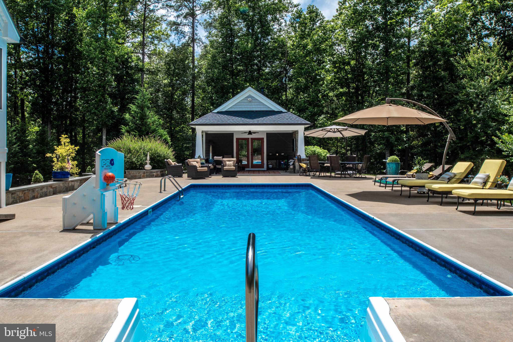 FAWN LAKE - Residential