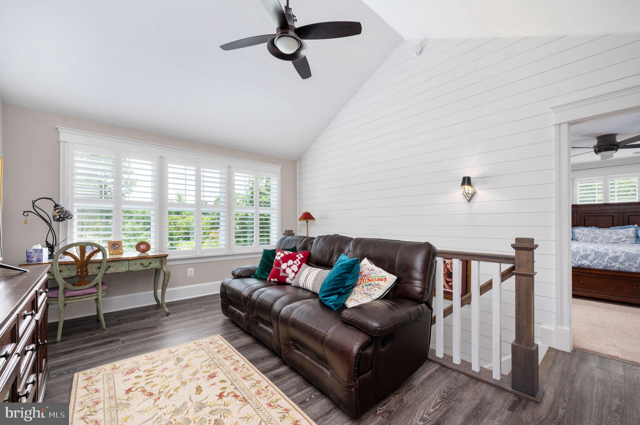 FAWN LAKE - Residential