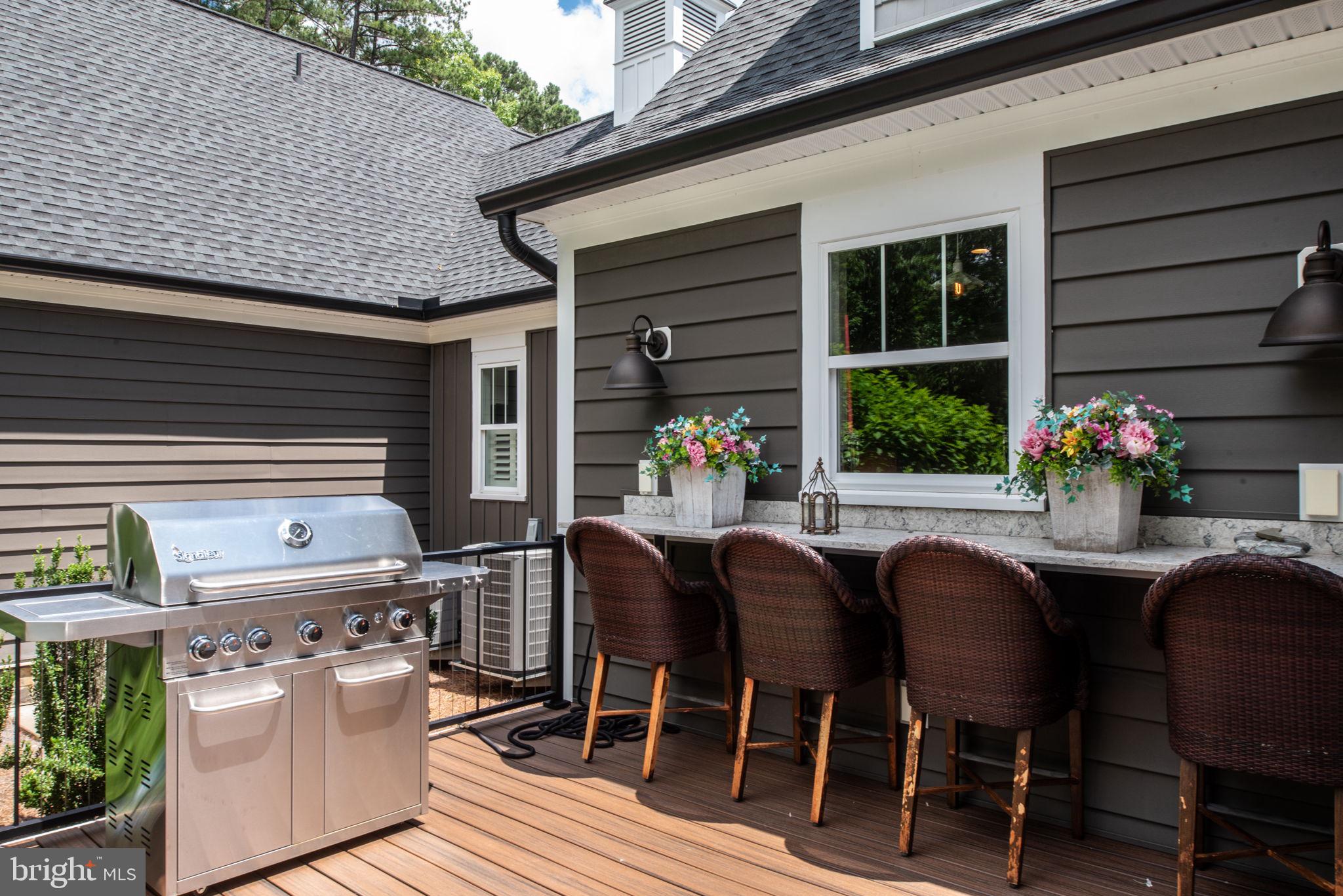 FAWN LAKE - Residential