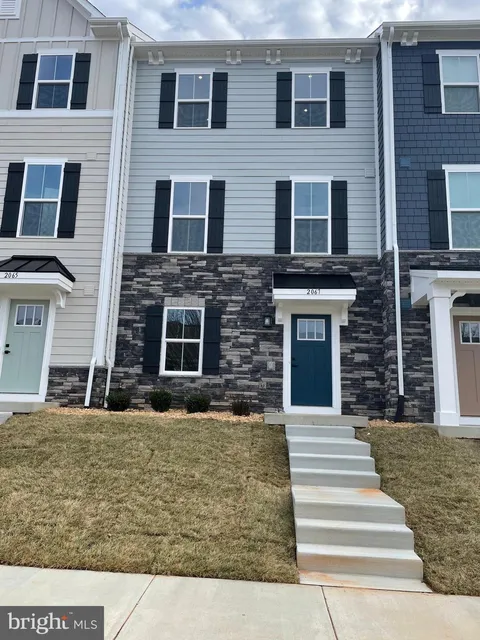 2067 Lockwood Dr, Charlottesville, VA MLS: VAAB2000962