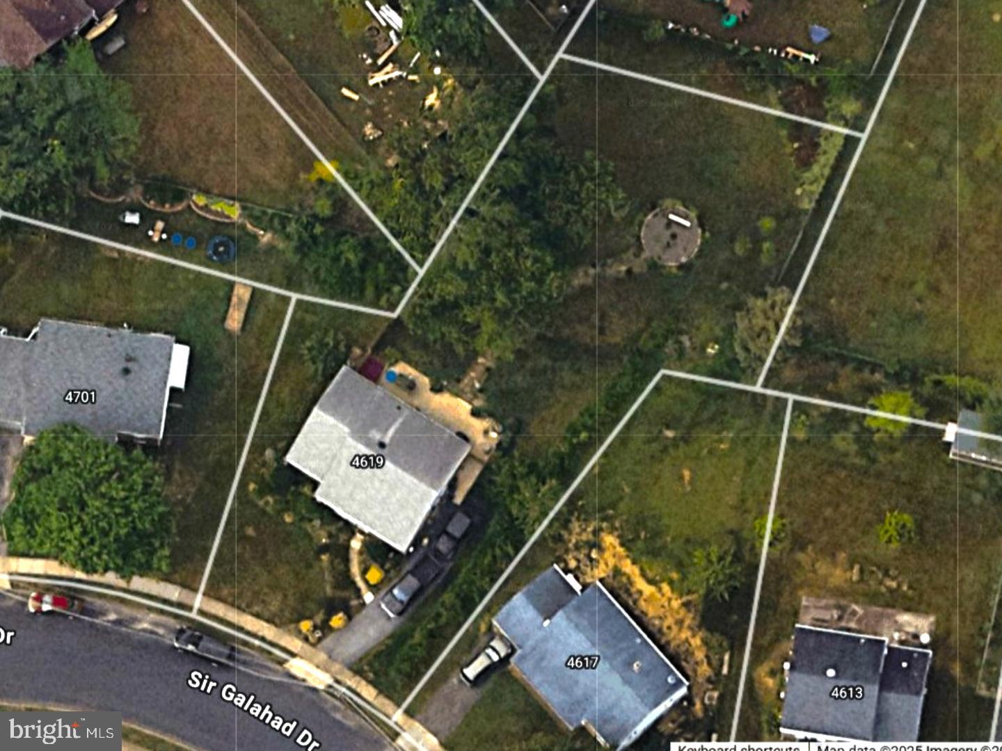 CAMELOT ESTS - Residential