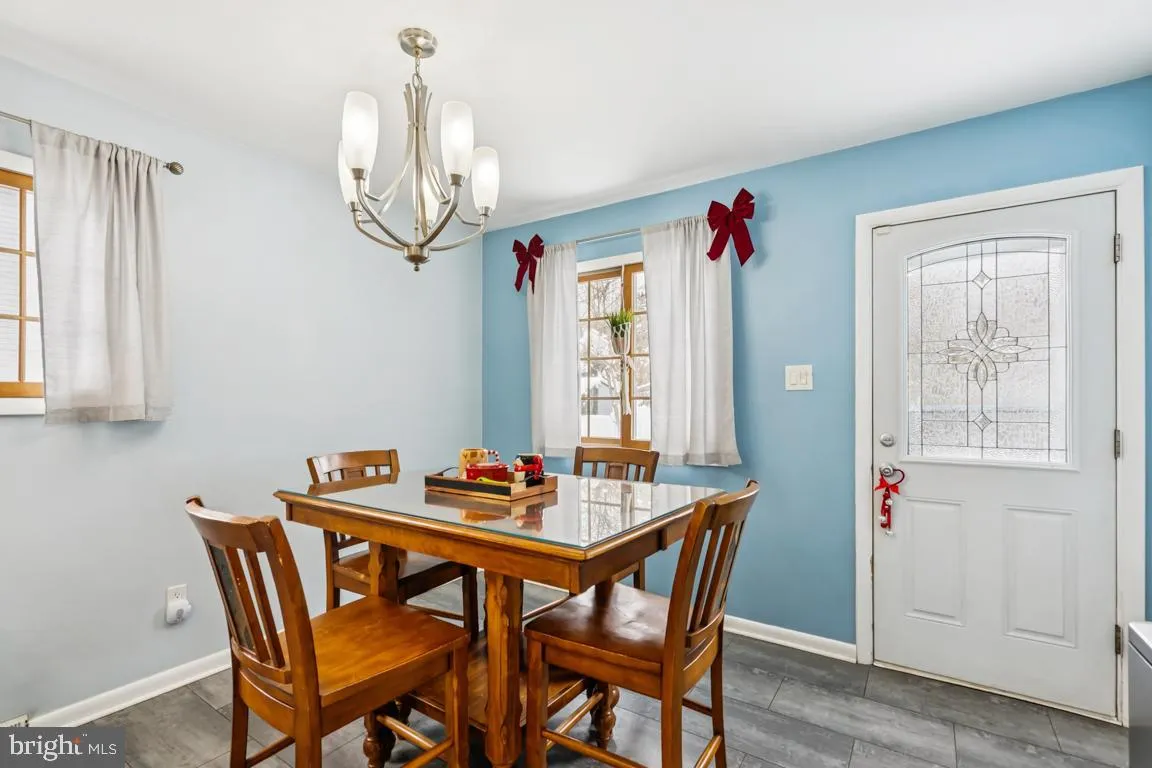 Blackwood, New Jersey 08012, United States, 3 Bedrooms Bedrooms, ,2 BathroomsBathrooms,Residential,Active,256376