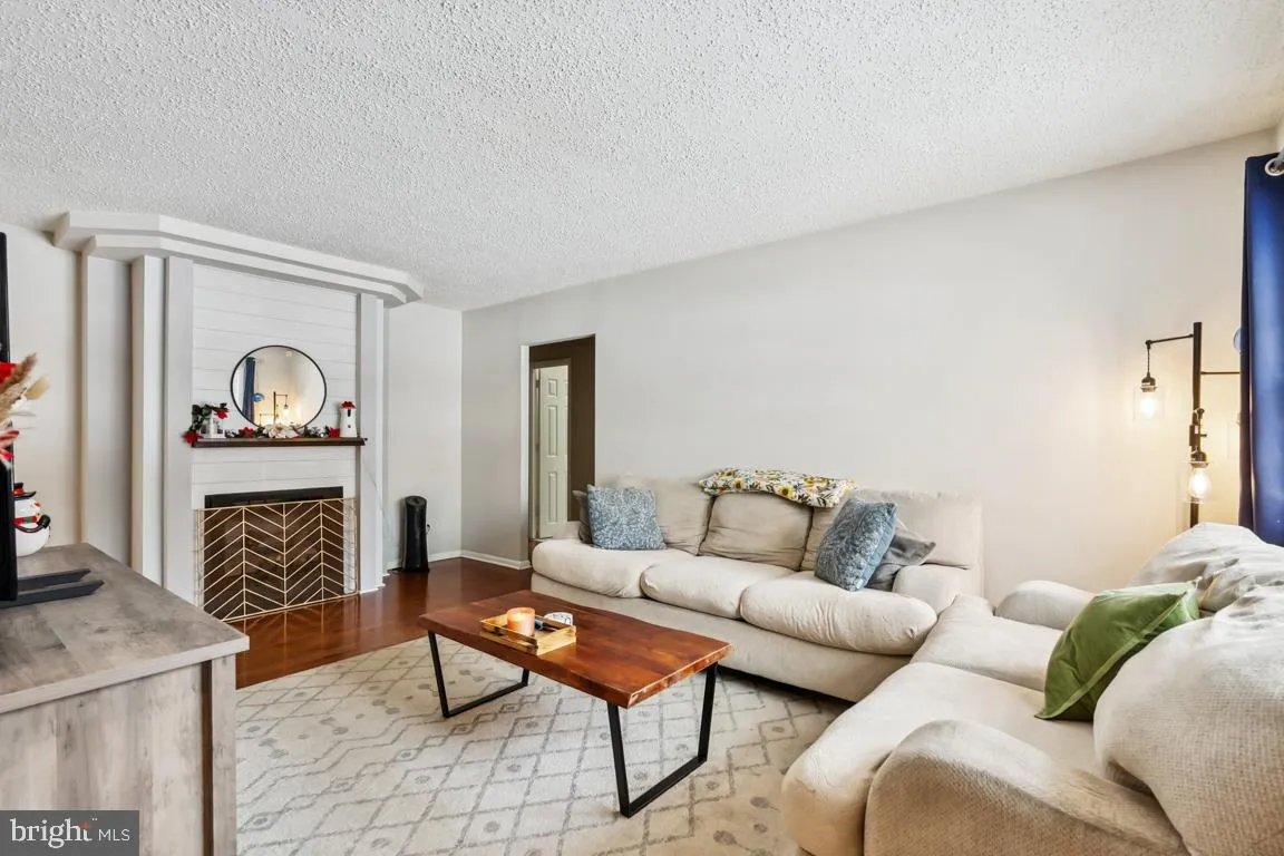 Blackwood, New Jersey 08012, United States, 3 Bedrooms Bedrooms, ,2 BathroomsBathrooms,Residential,Active,256376