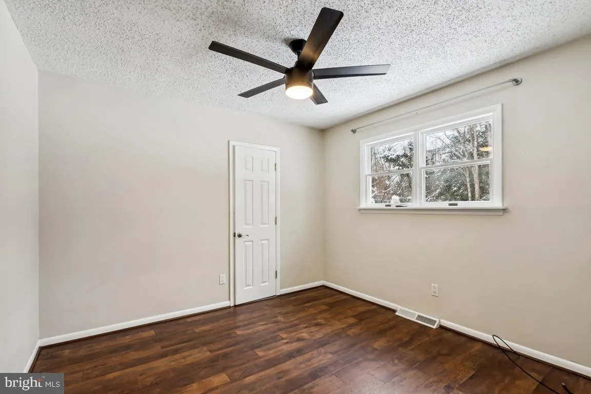 Blackwood, New Jersey 08012, United States, 3 Bedrooms Bedrooms, ,2 BathroomsBathrooms,Residential,Active,256376