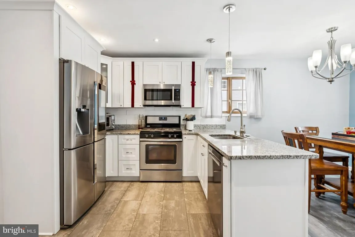 Blackwood, New Jersey 08012, United States, 3 Bedrooms Bedrooms, ,2 BathroomsBathrooms,Residential,Active,256376