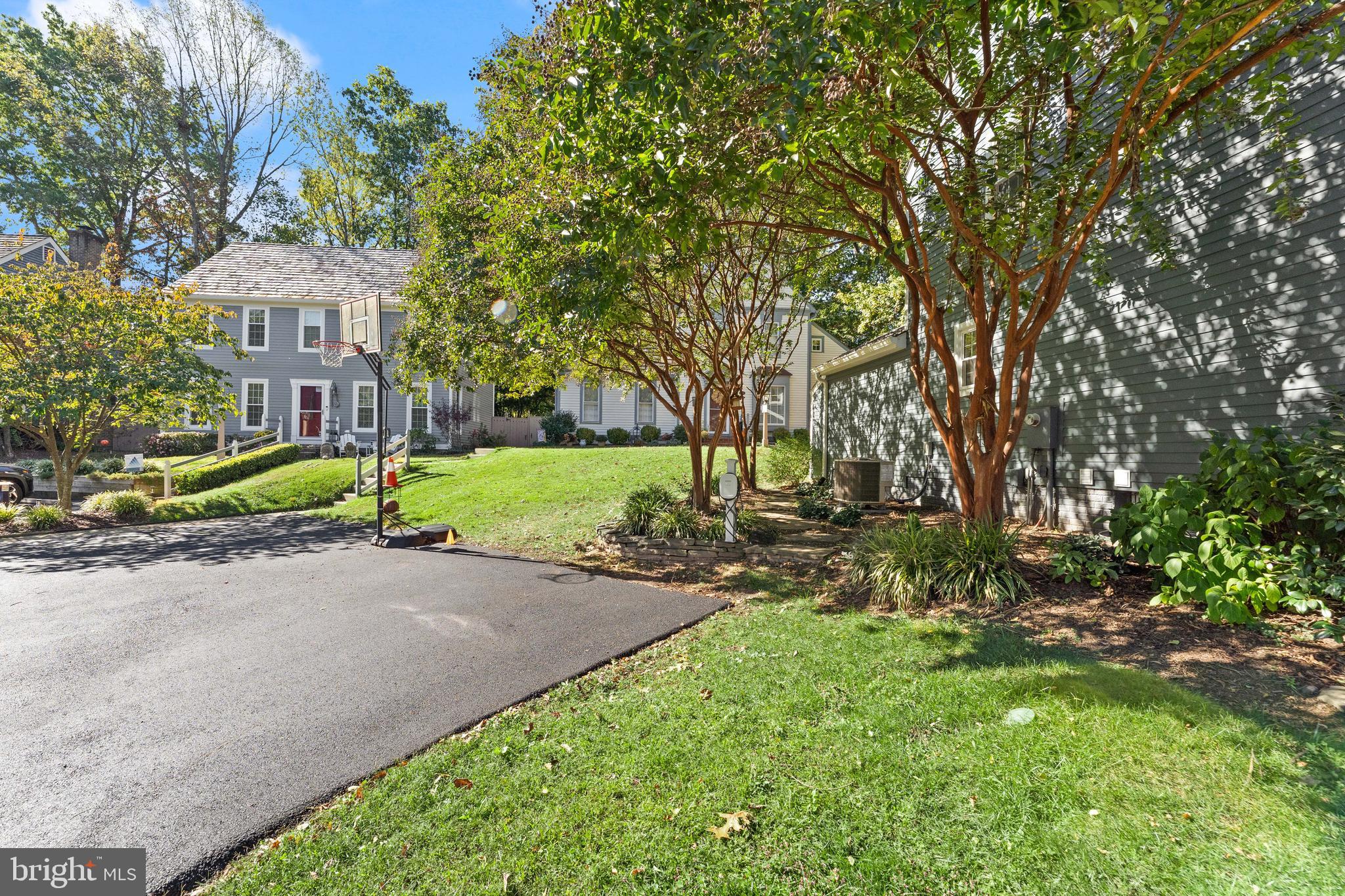 RESTON - Residential Lease
