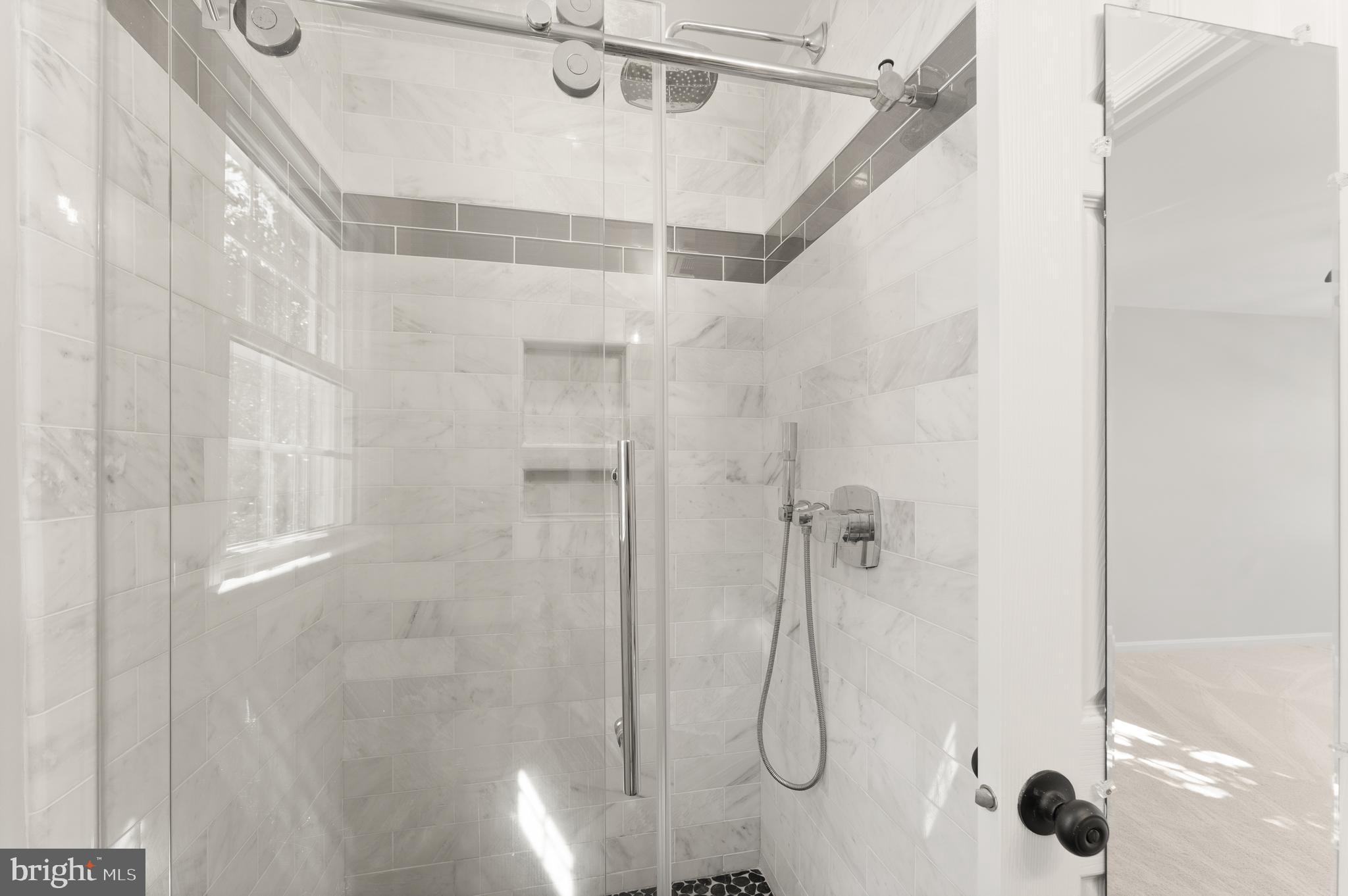 RESTON - Residential Lease