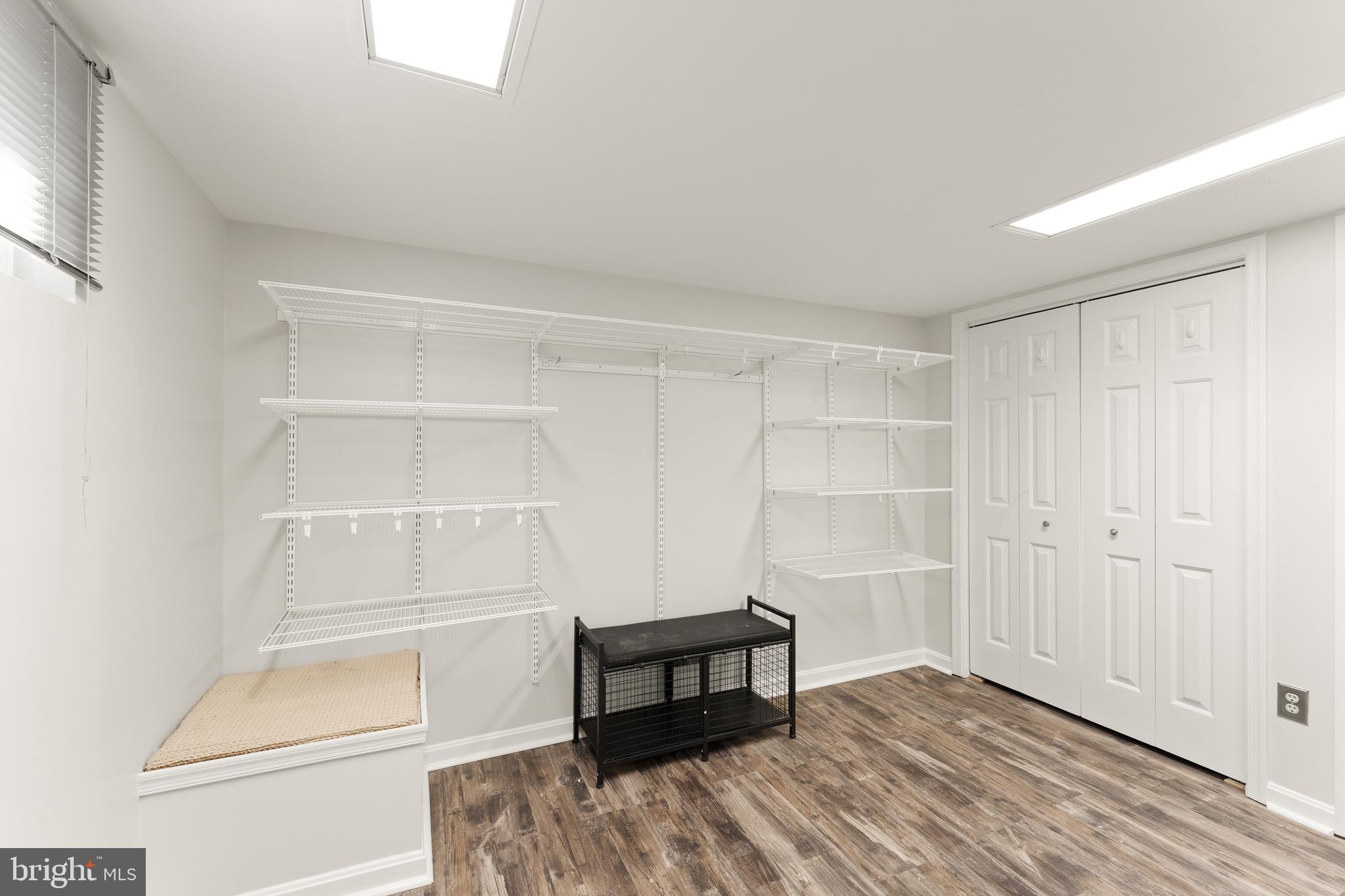 RESTON - Residential Lease