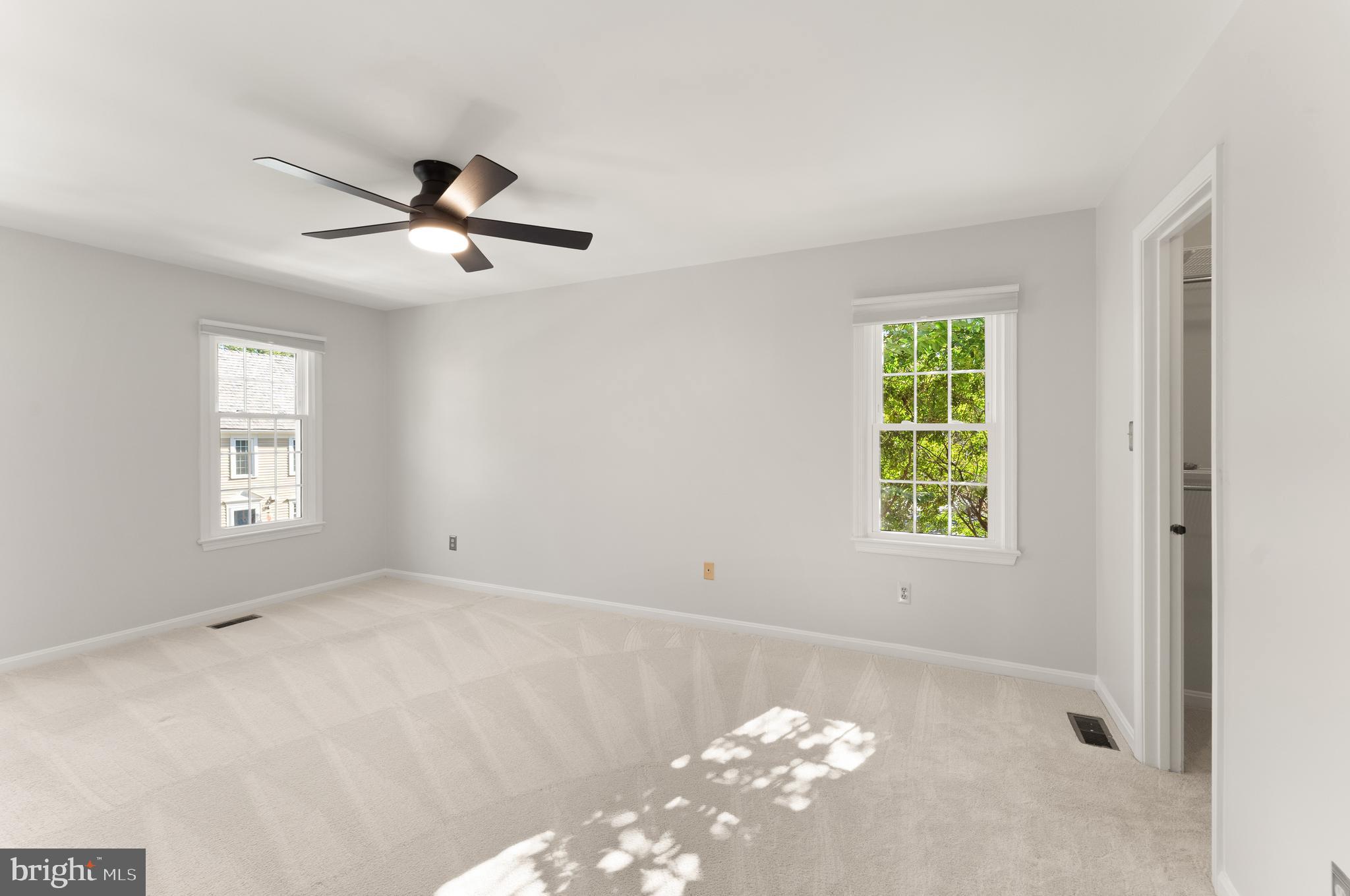 RESTON - Residential Lease