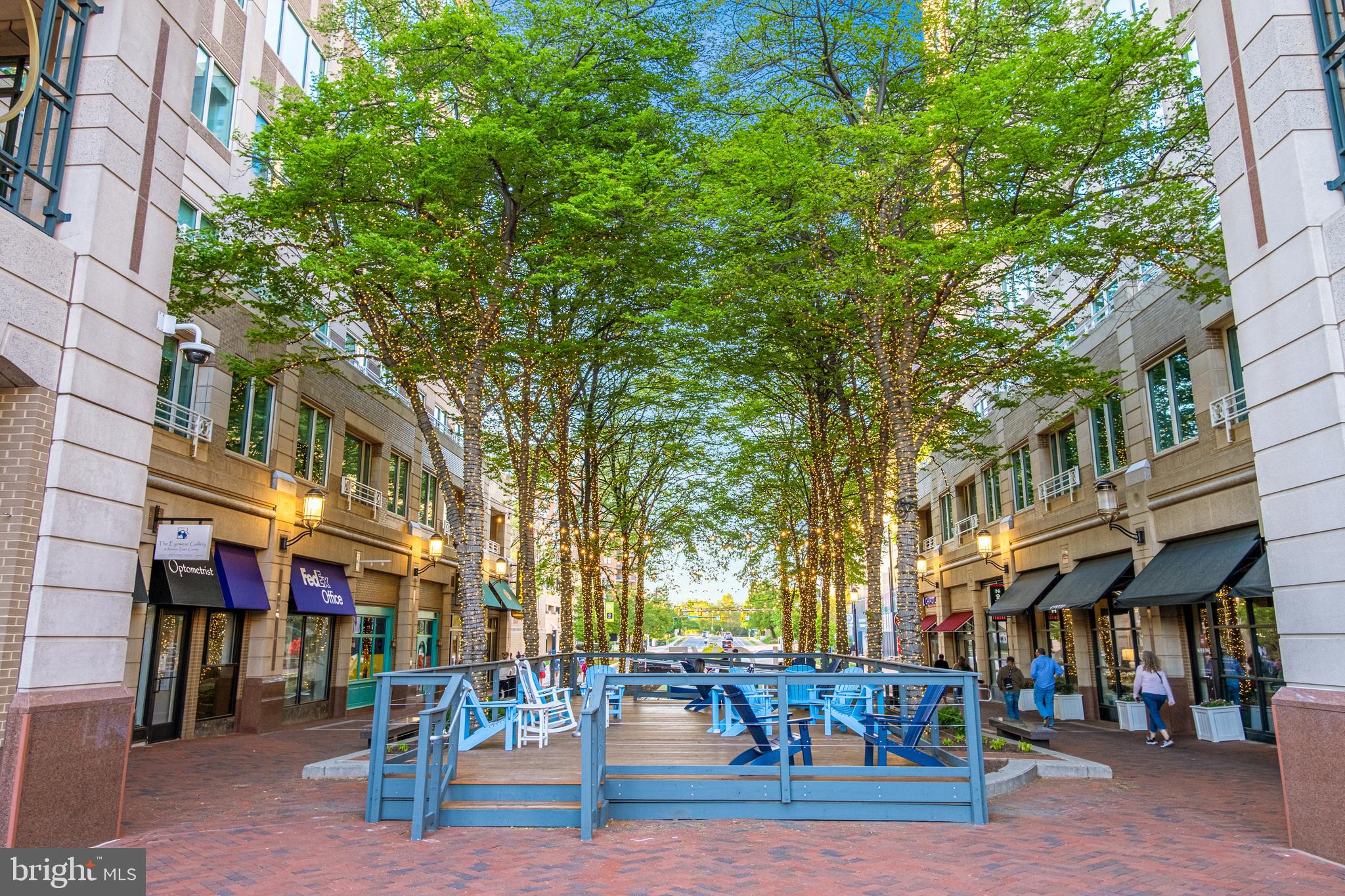 RESTON - Residential Lease