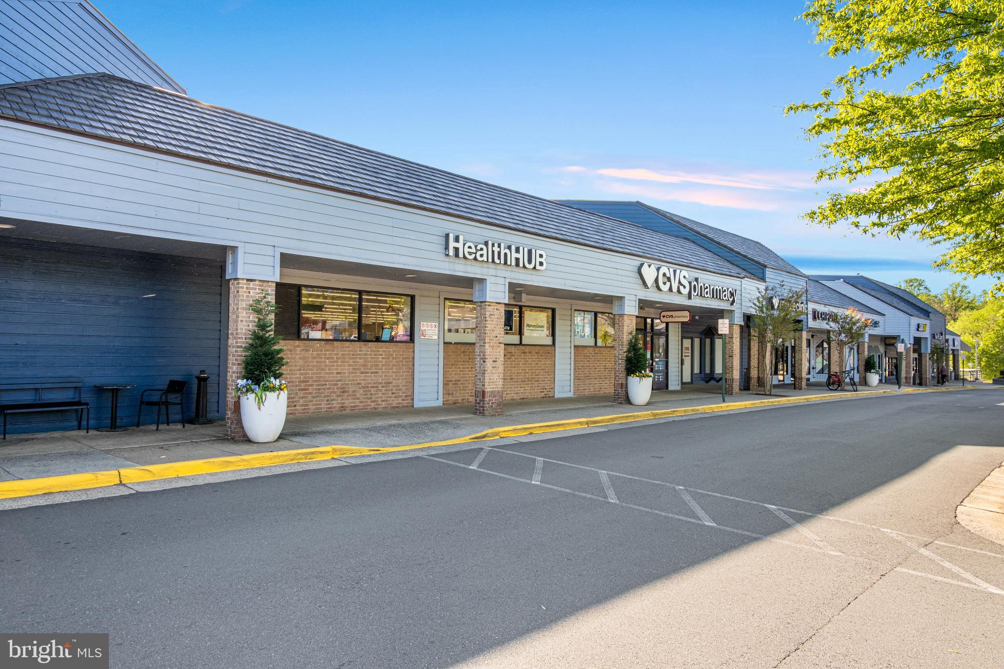 RESTON - Residential Lease