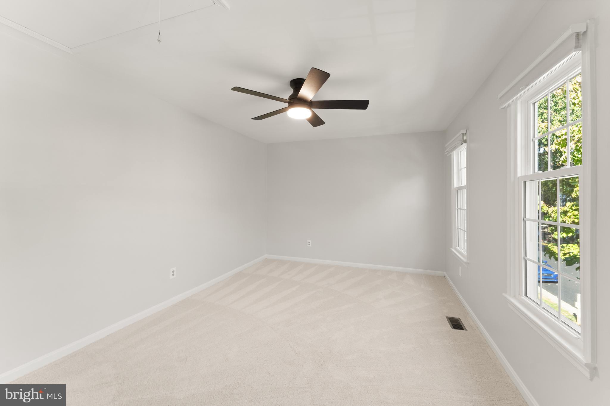 RESTON - Residential Lease