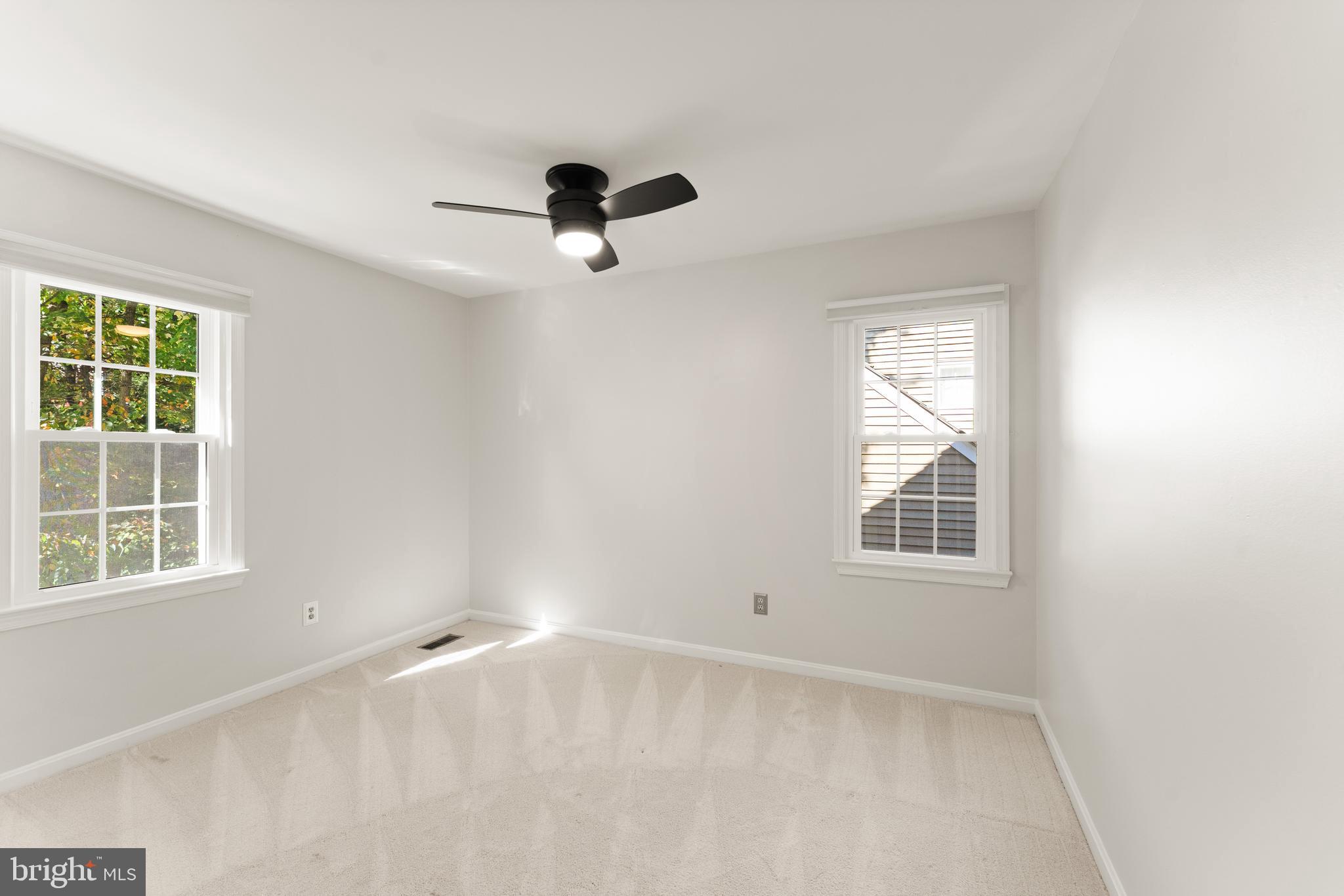 RESTON - Residential Lease