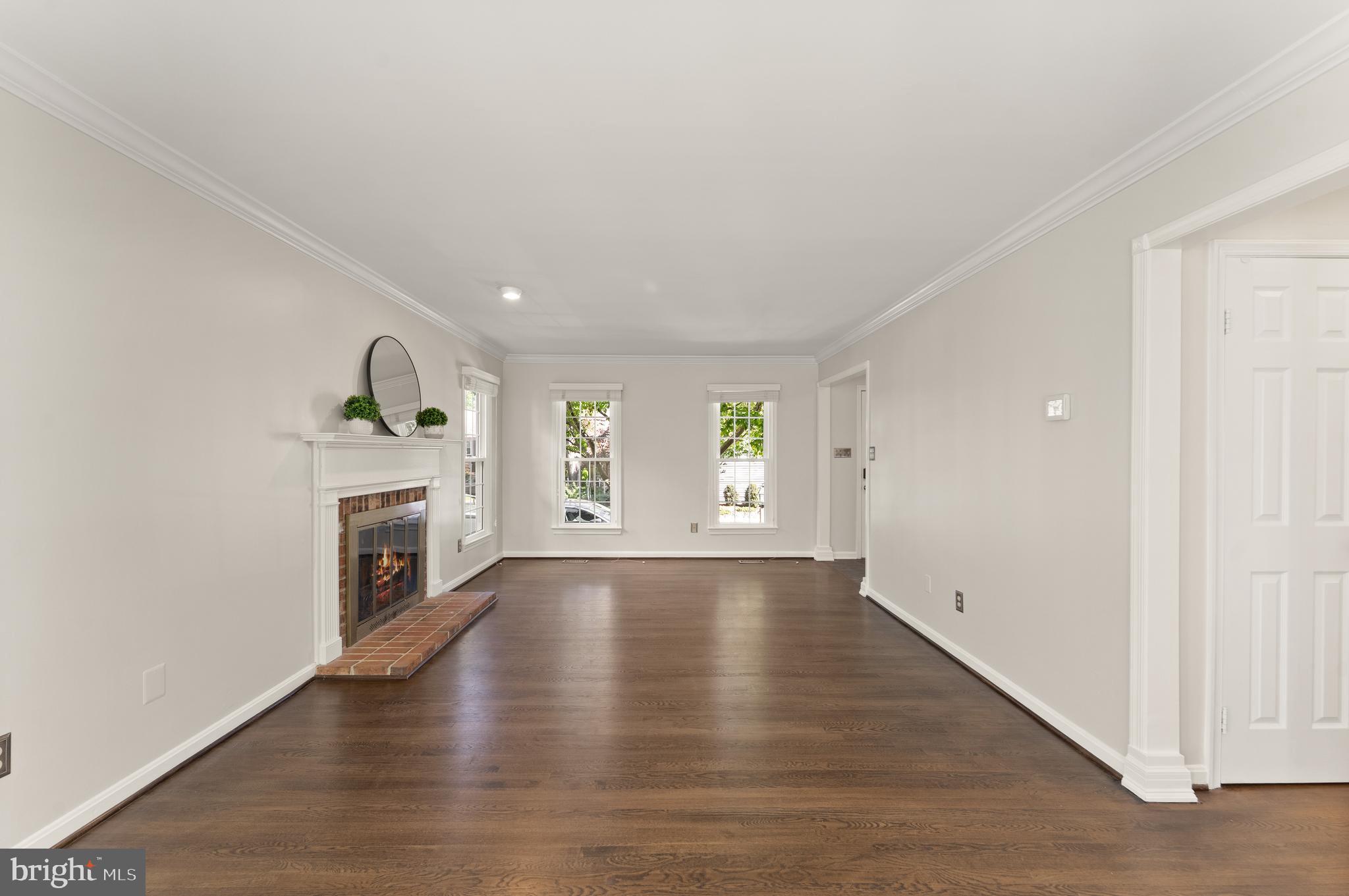 RESTON - Residential Lease
