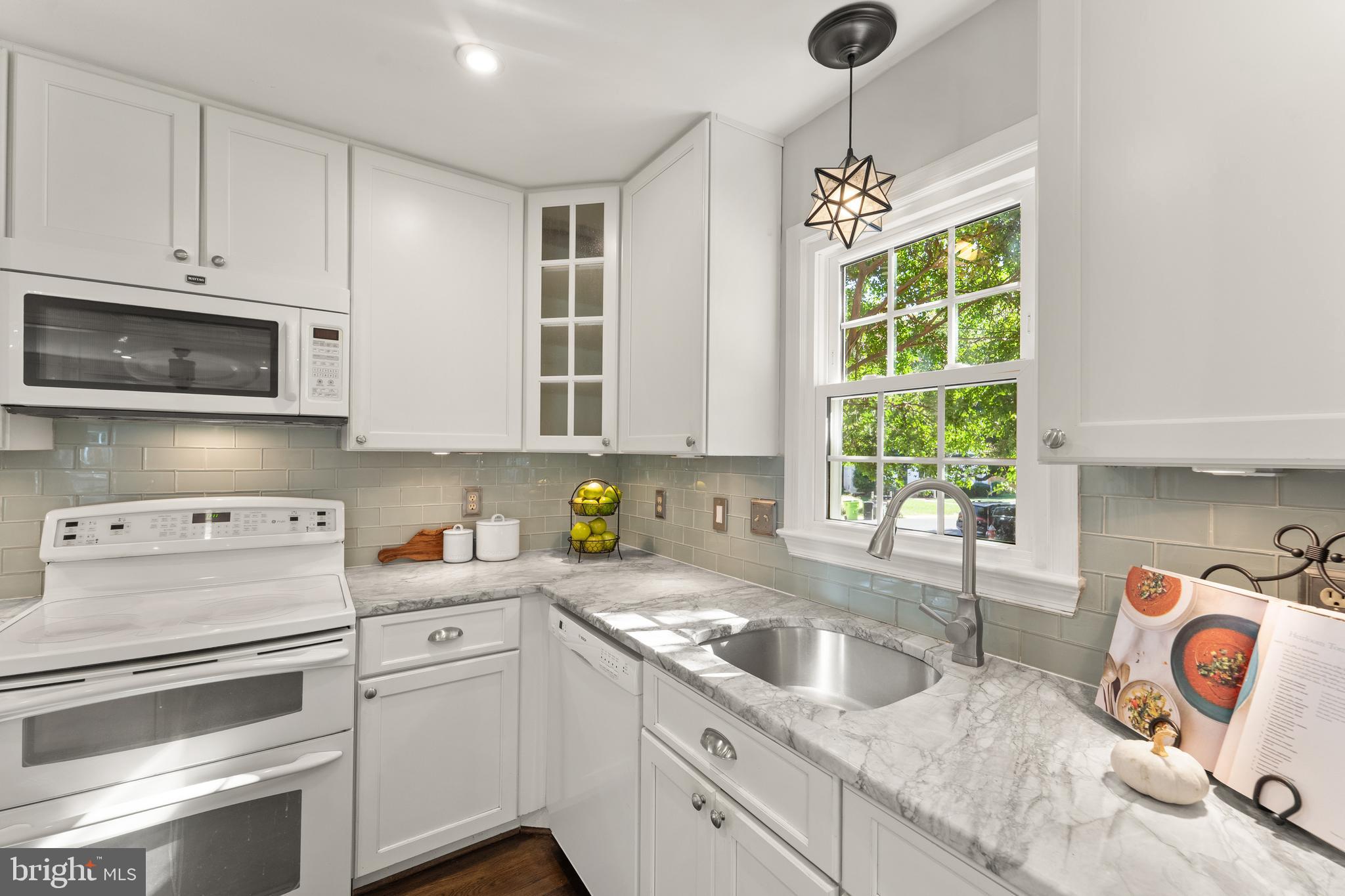 RESTON - Residential Lease