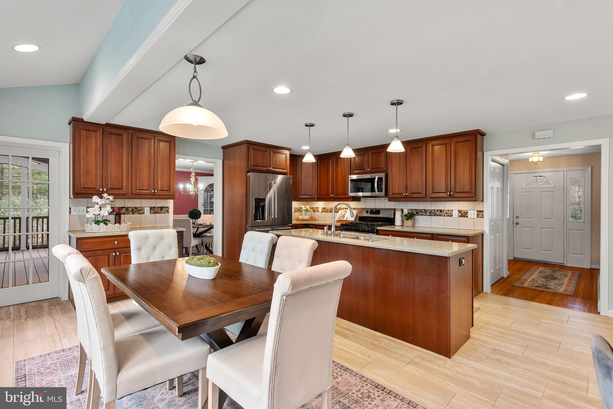 HIGHLANDS-ROSETREE - Residential