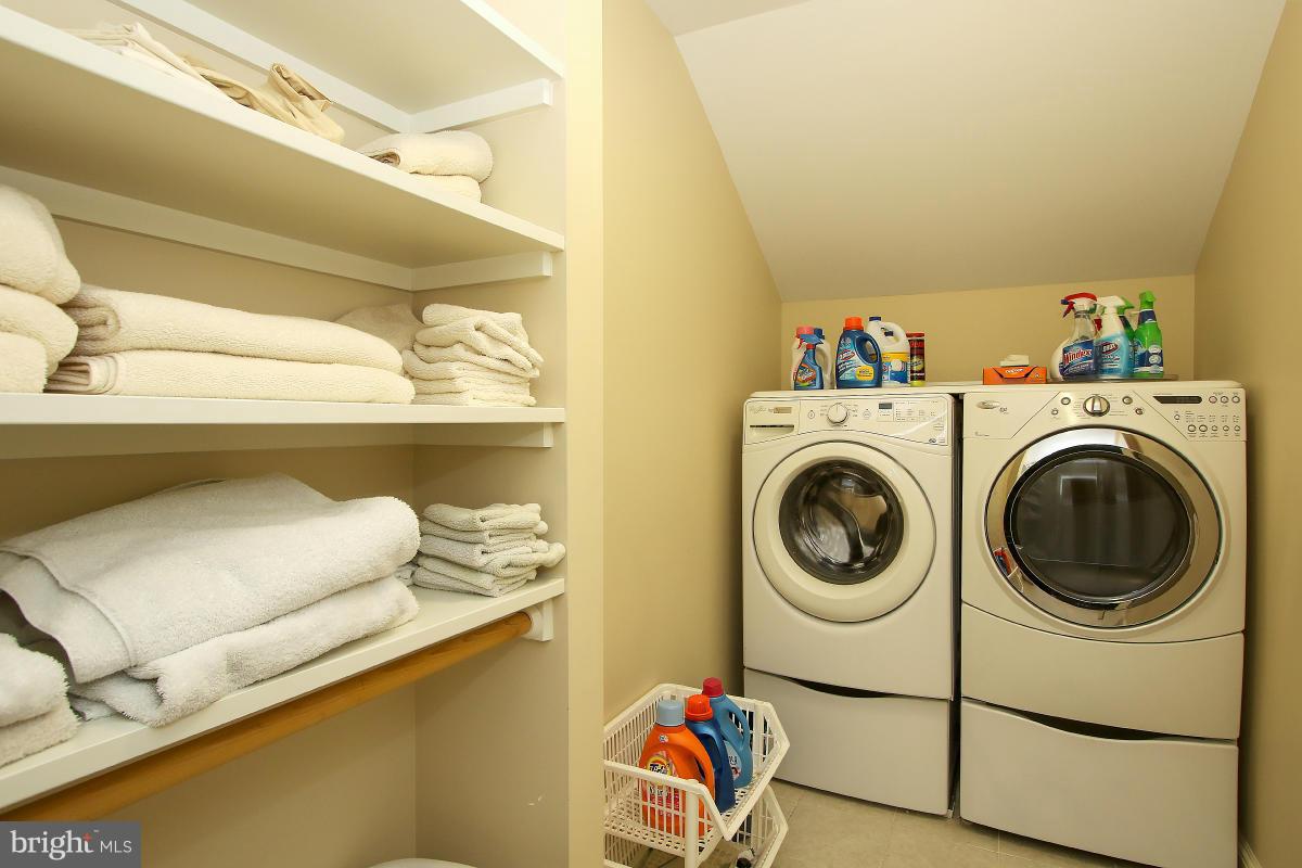 BRADMOOR - Residential